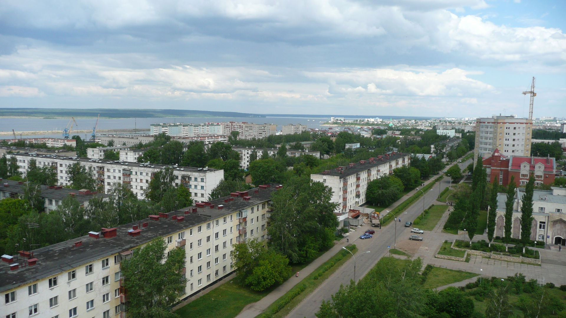 Naberezhnye Chelny - View from the hotel Tatarstan