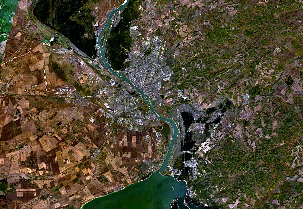Новосибирск и окрестности из космоса