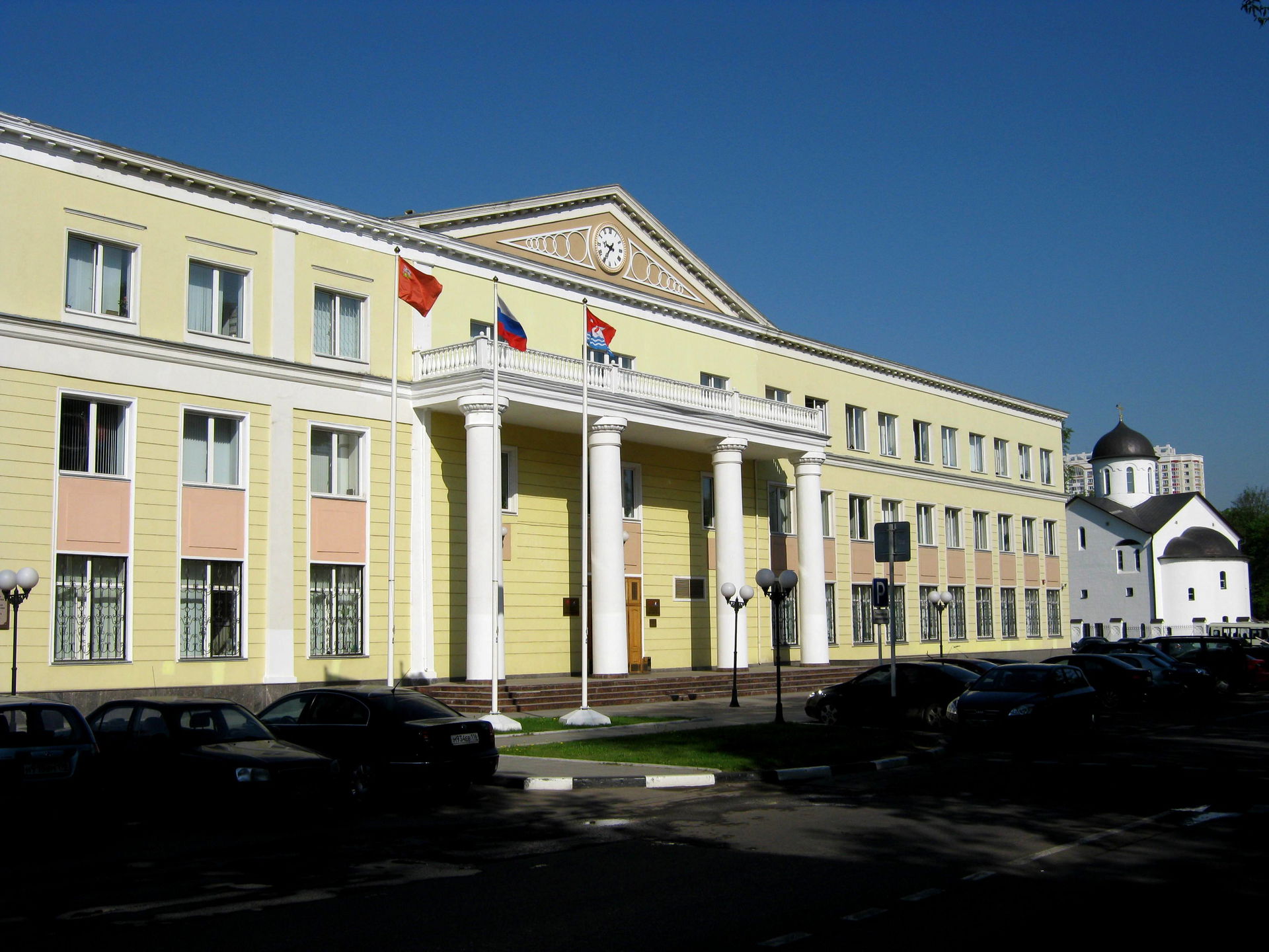 Здание администрации (Долгопрудный)