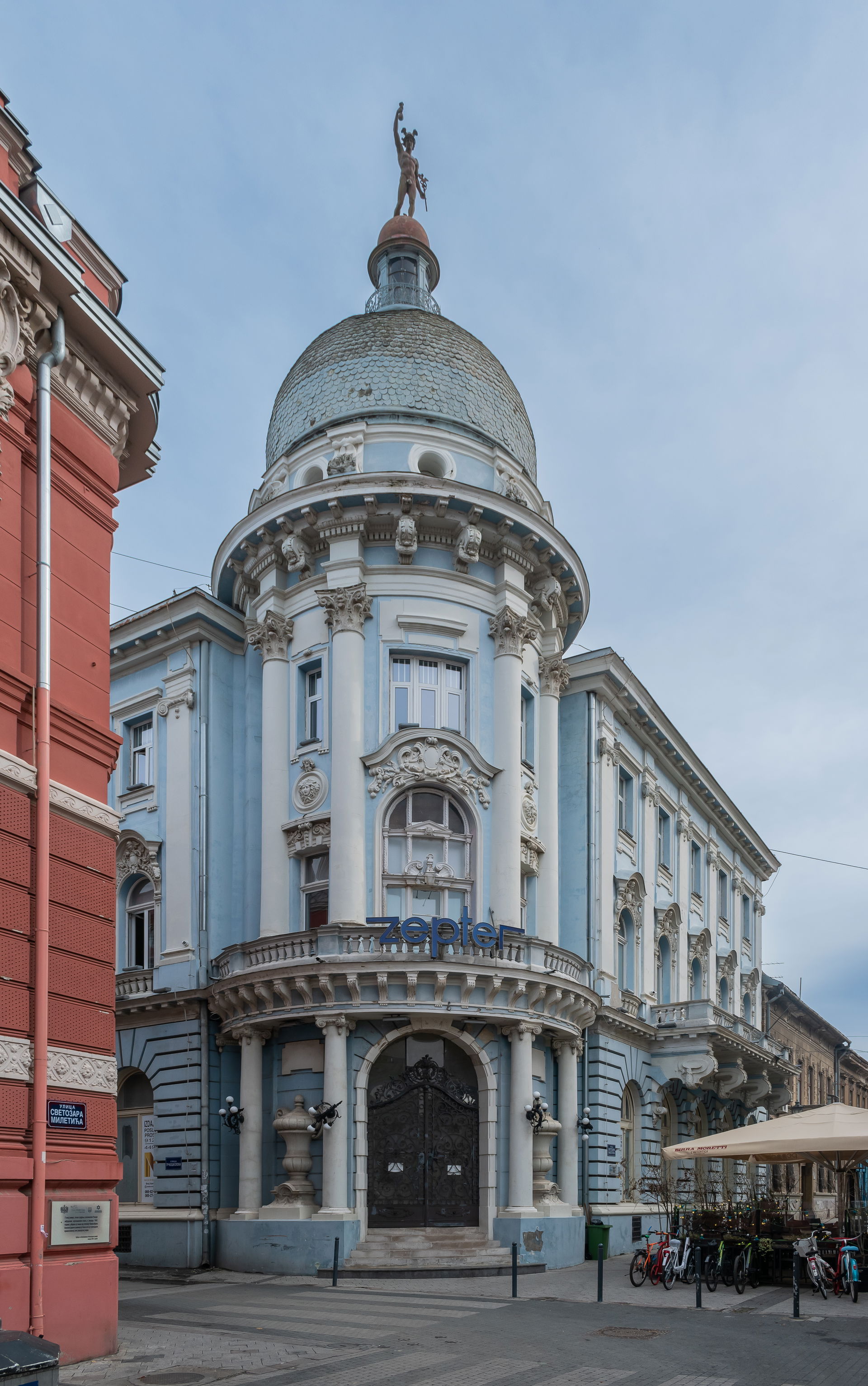 Building at ulica Grčkoškolska 2 in Novi Sad, Vojvodina, Serbia
