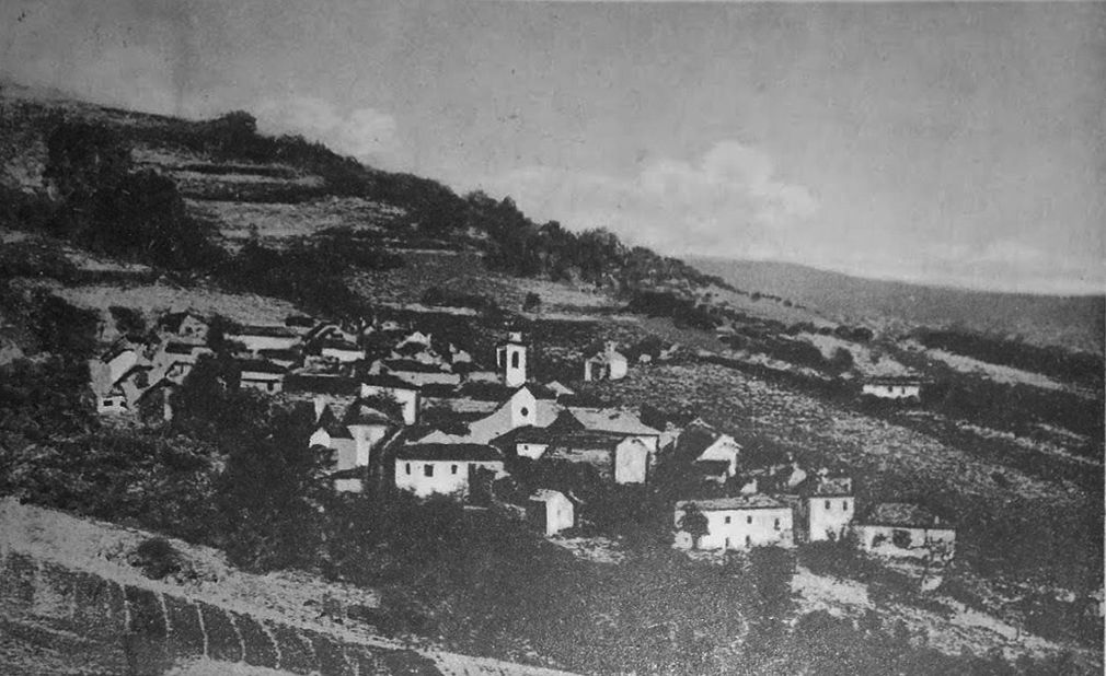 cartolina d'epoca con panorama di Levice (CN), spedita nel 1934