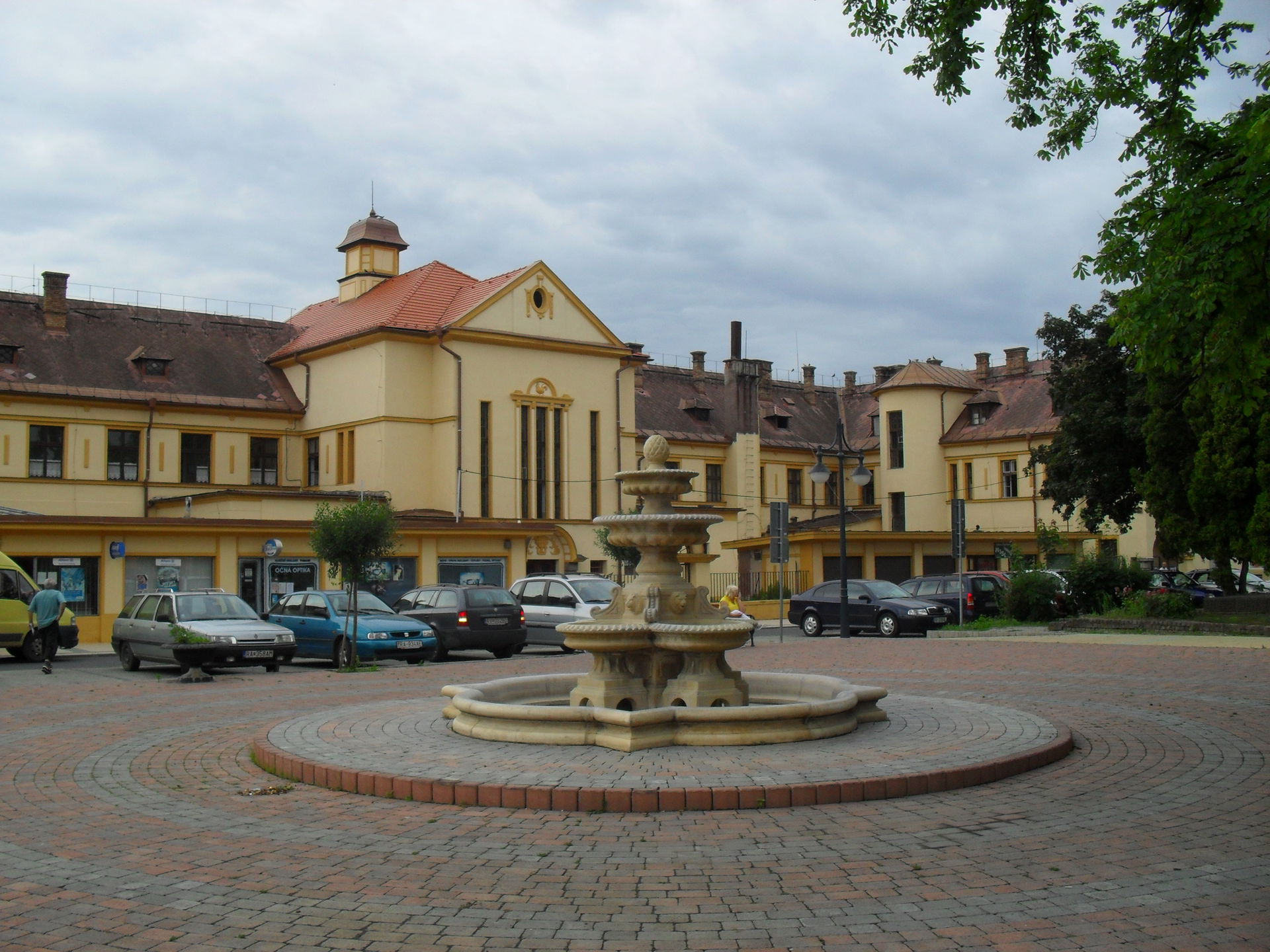 Tornalja - Fő tér