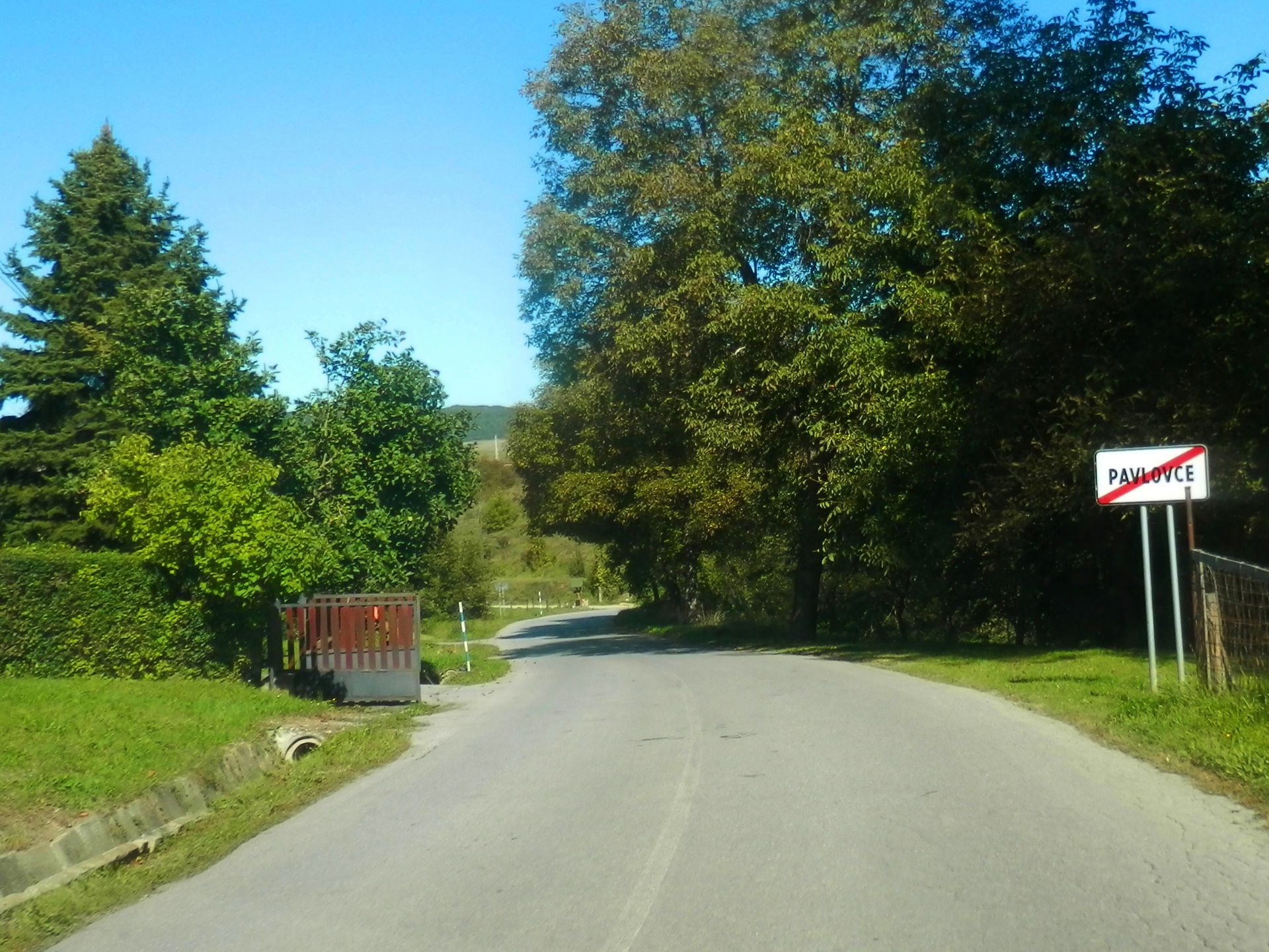 Intravilán v obci Pavlovce. Okres Vranov nad Topľou. Slovensko.