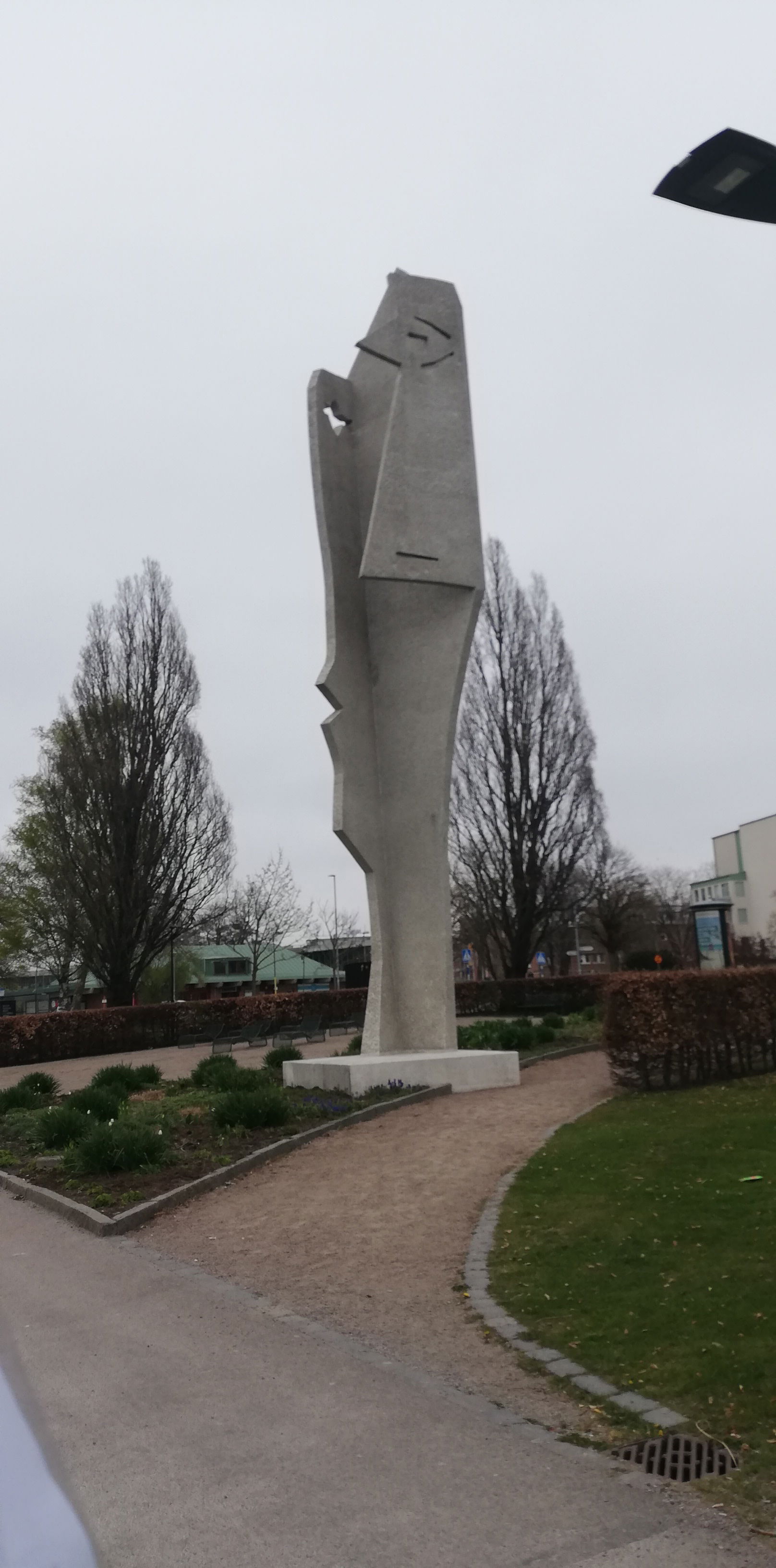 Kvinnohuvud Picasso statue in Halmstad, Sweden