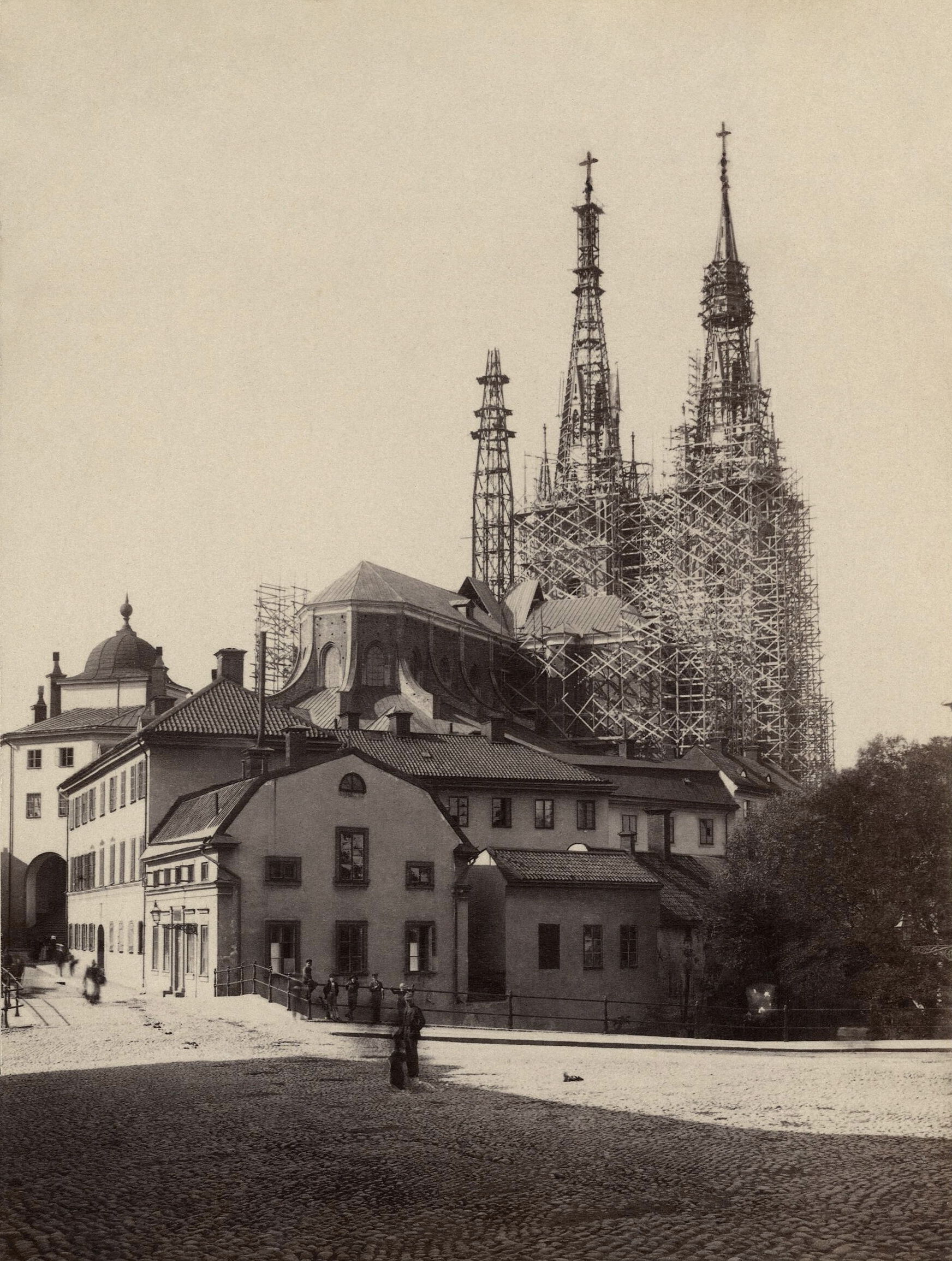 Photograph of Uppsala Cathedral while undergoing repairs in 188…