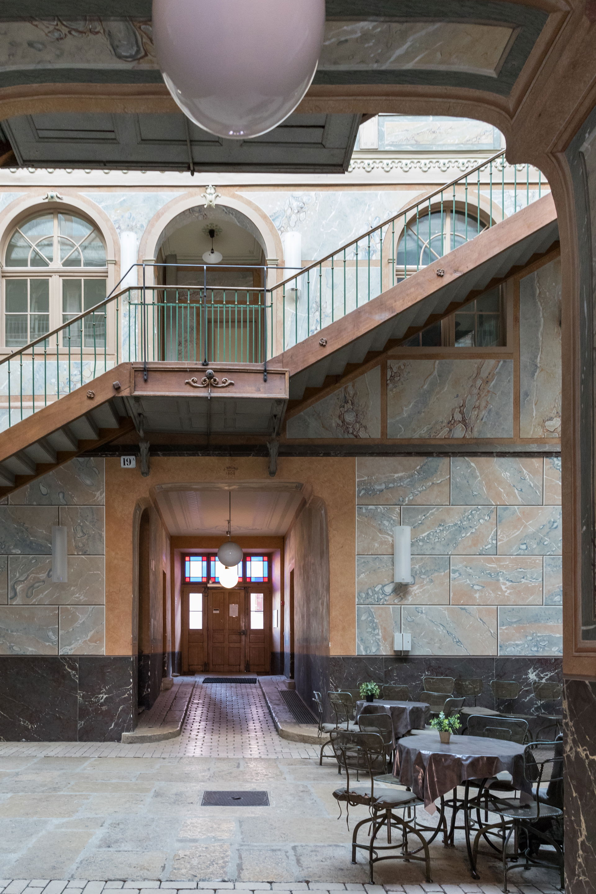 Inner courtyard and stairs of L'Ancien Manège in La Chaux-de-Fo…