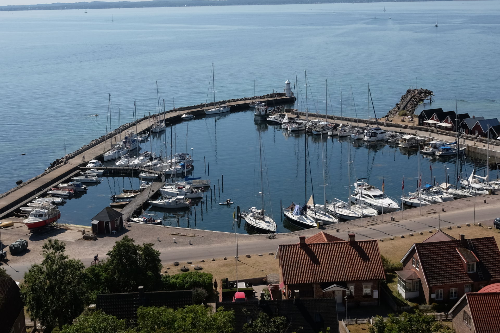 Kyrkbackens hamn, Ven.
