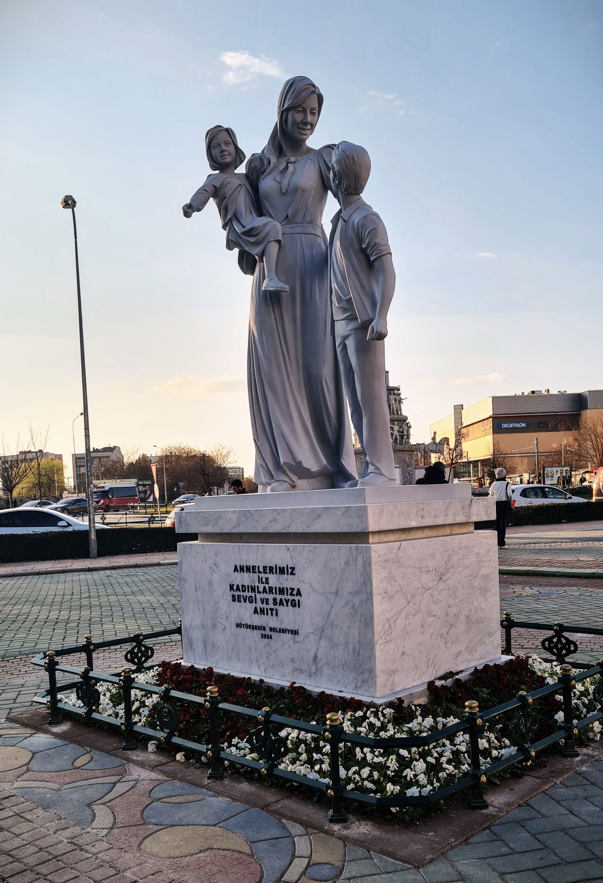 Monument of respect to our mothers and women in Eskişehir Ulus …