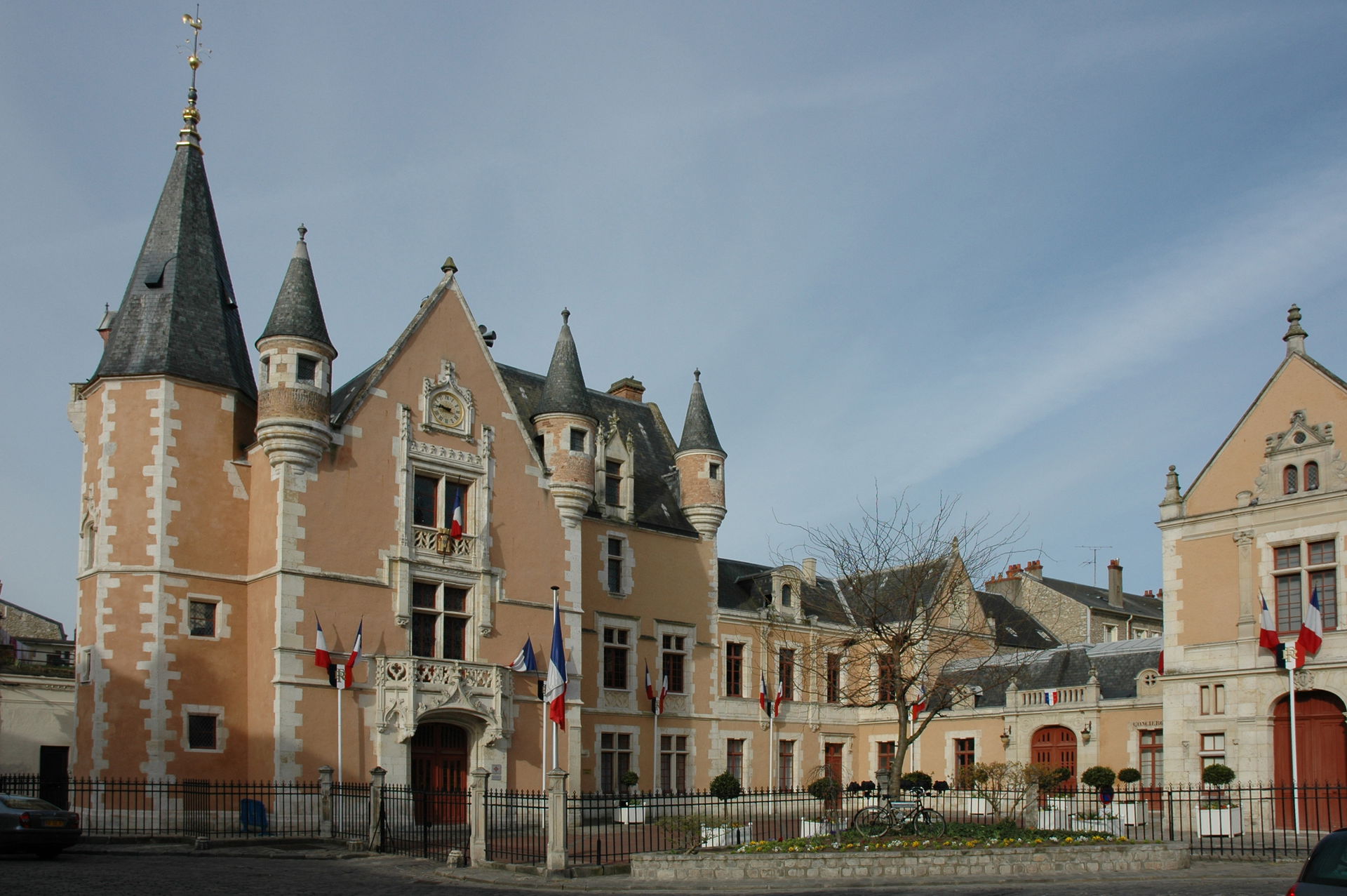Étampes view 4