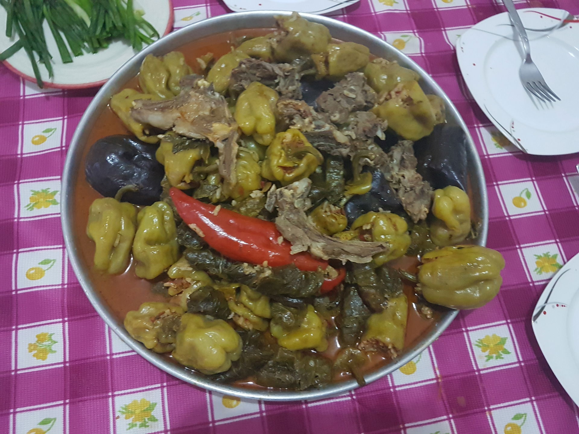 Türkiyenin en meşhur yemeklerinden biri nerdeyse tüm bölgede ya…