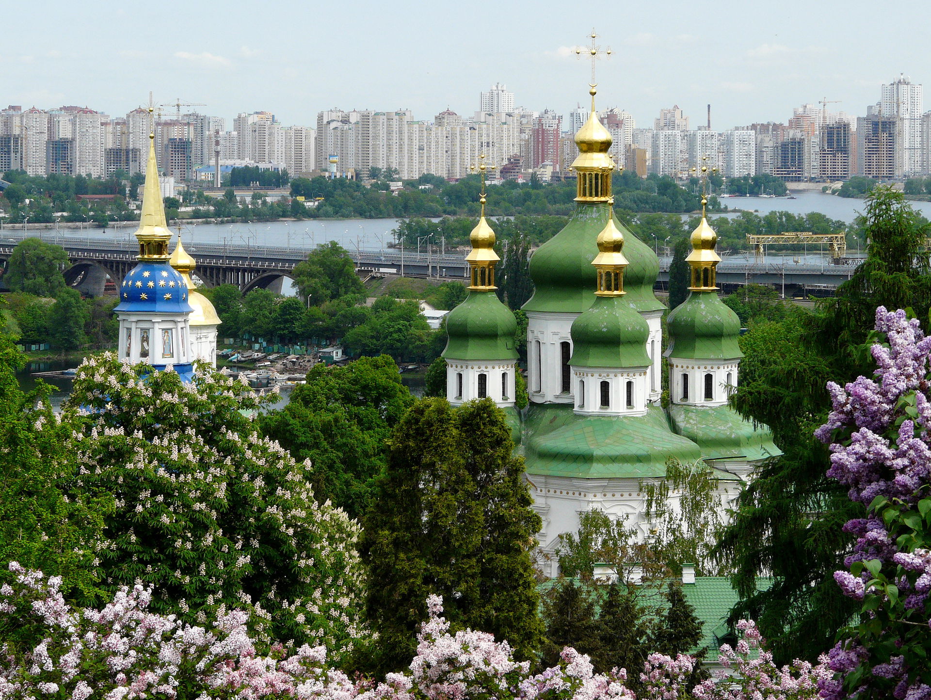 This is a photo of a monument in Ukraine, number: 80-382-9007