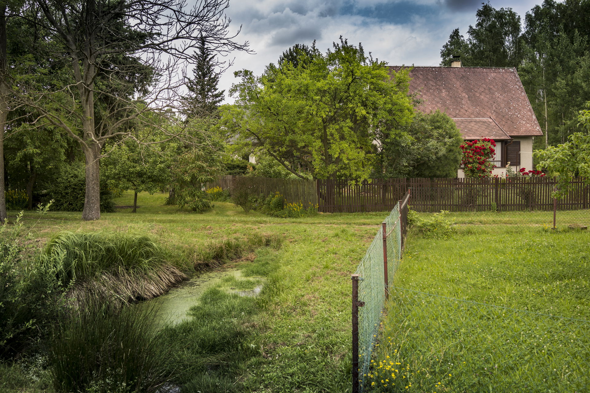 Kamenice (Dobšín) Village in Czech Republic