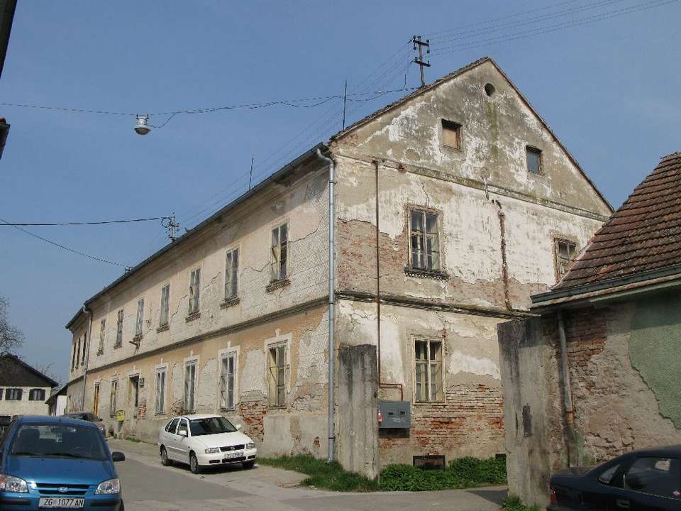Kundek building in Ivanić-Grad