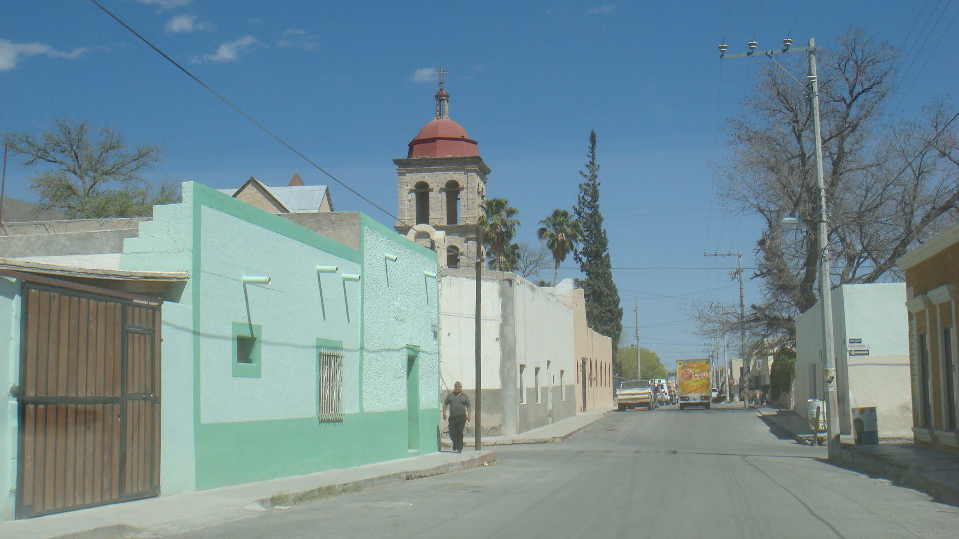 This is a photo of a monument in Mexico, identified by ID