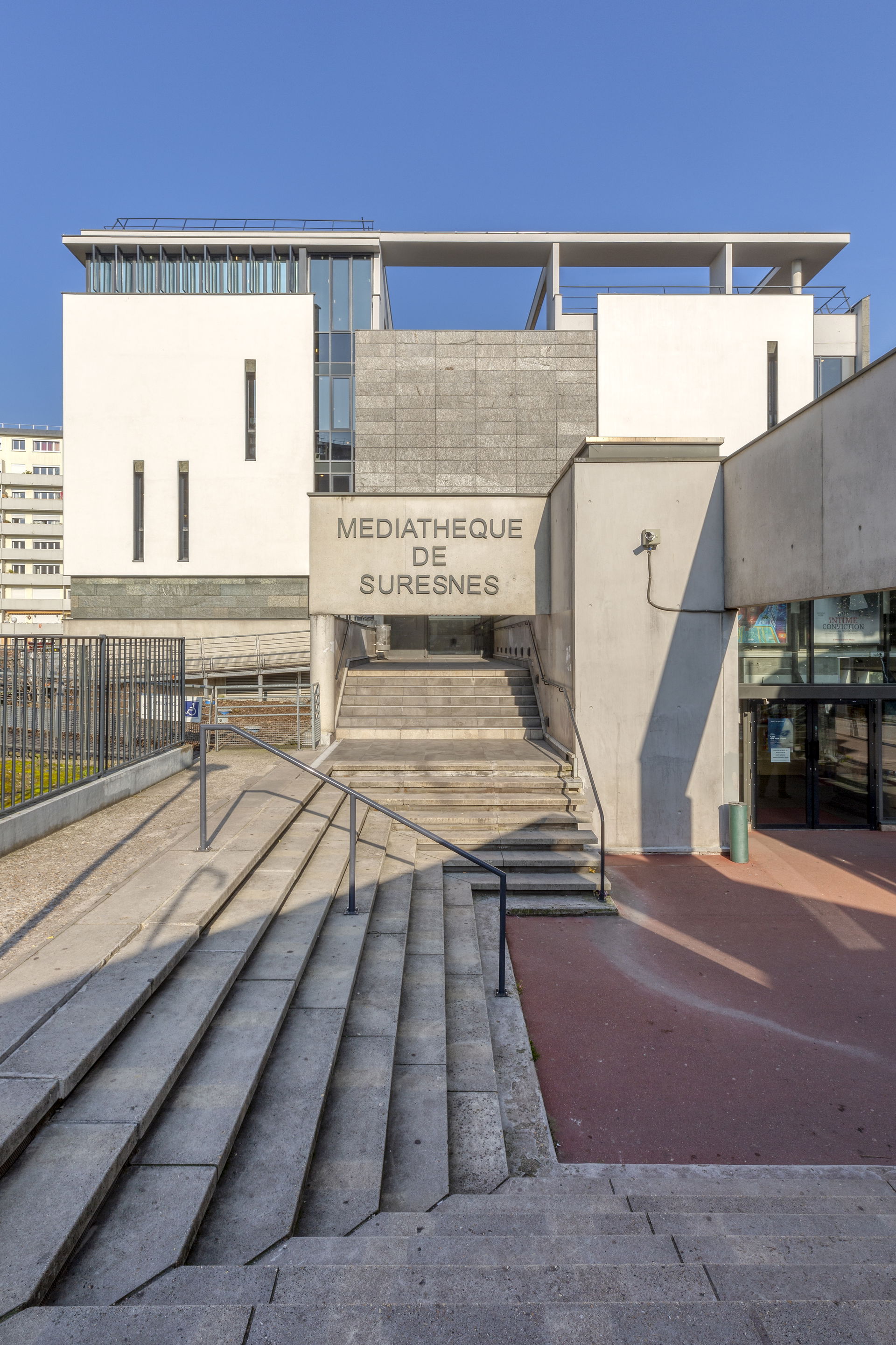 Médiathèque de Suresnes