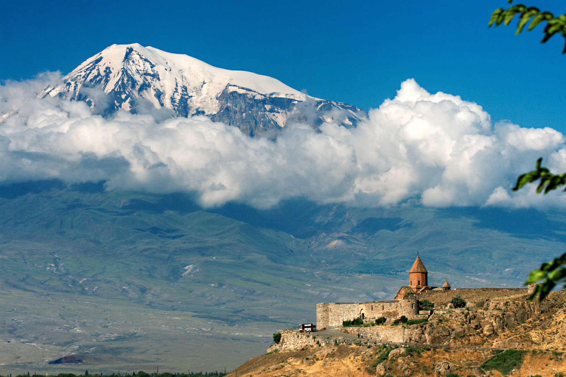 Khor Virap monastery in Armenia with Mount Ararat in the Backgr…