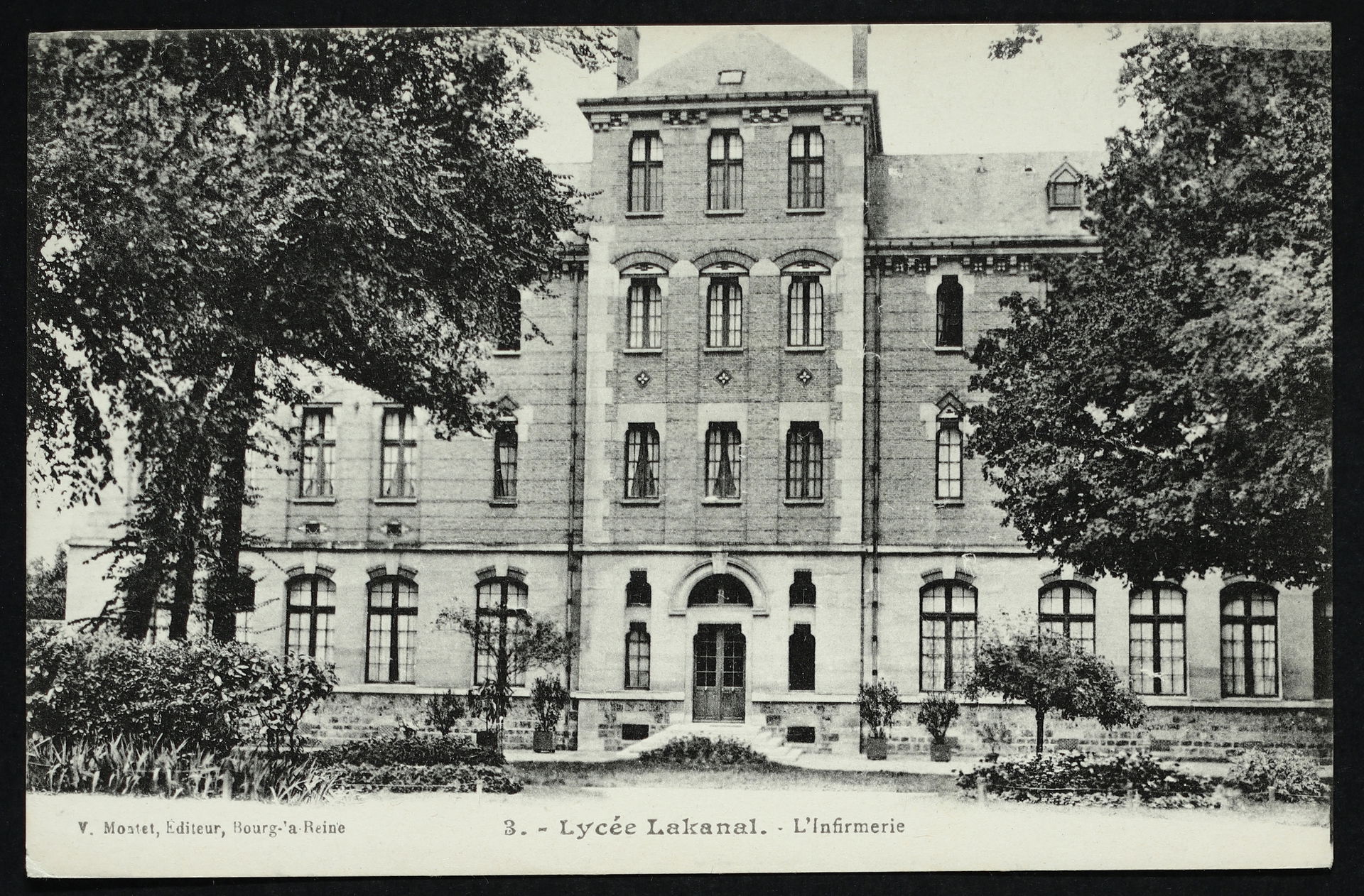 Lycée Lakanal - L'Infirmerie