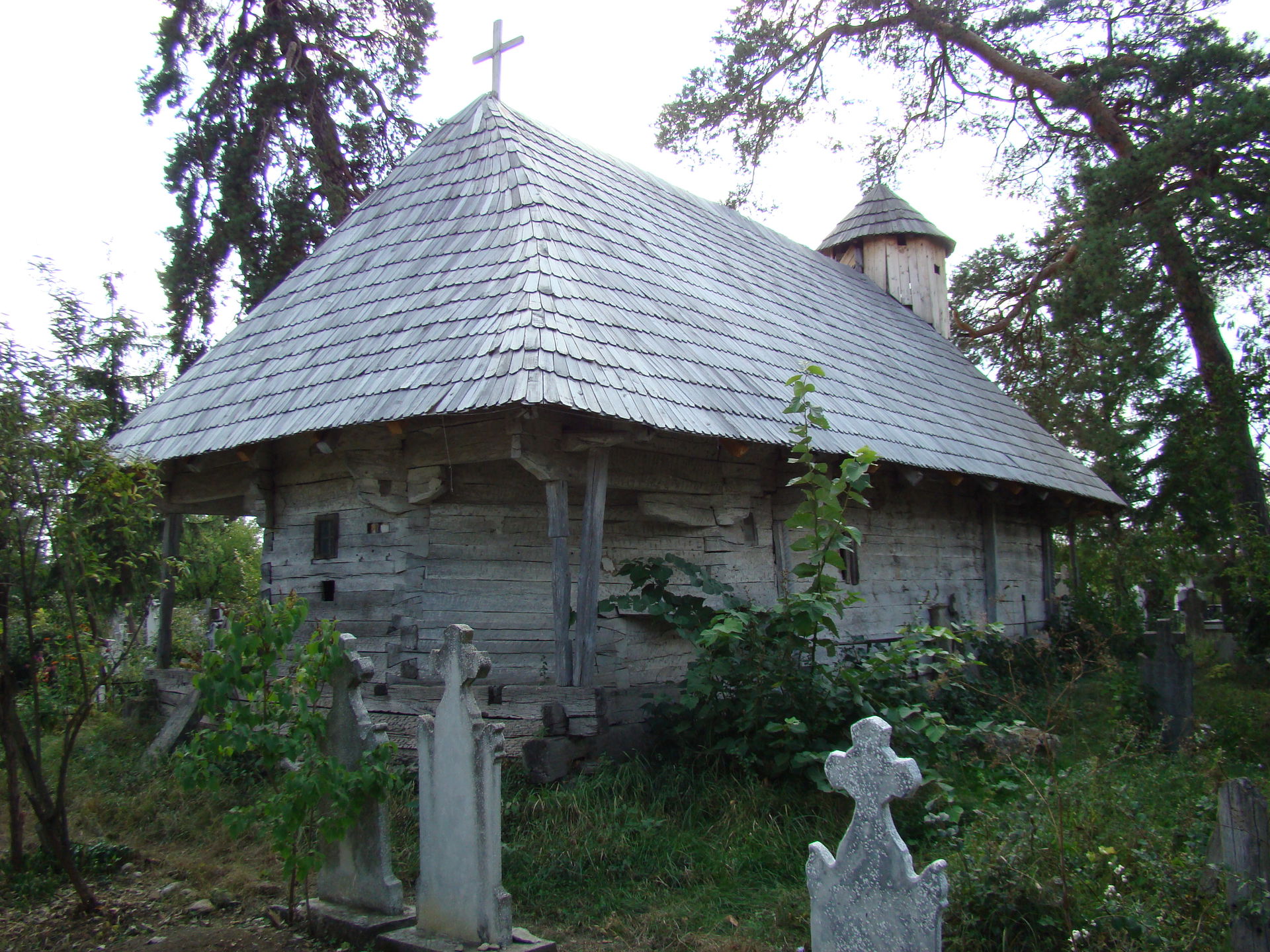 Biserica de lemn „Sf. Nicolae” din Colibași, județul Gorj