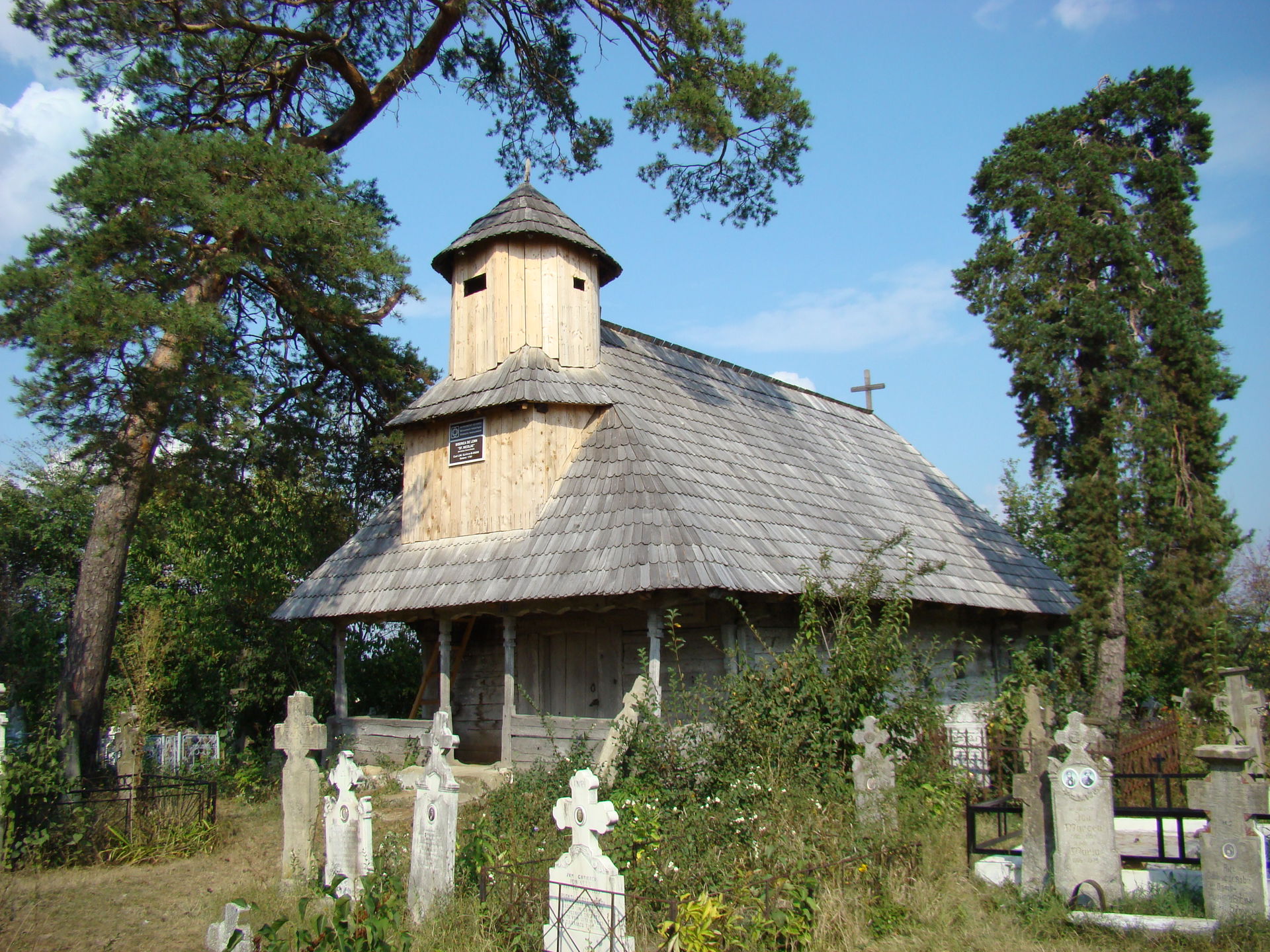 Biserica de lemn „Sf. Nicolae” din Colibași, județul Gorj
