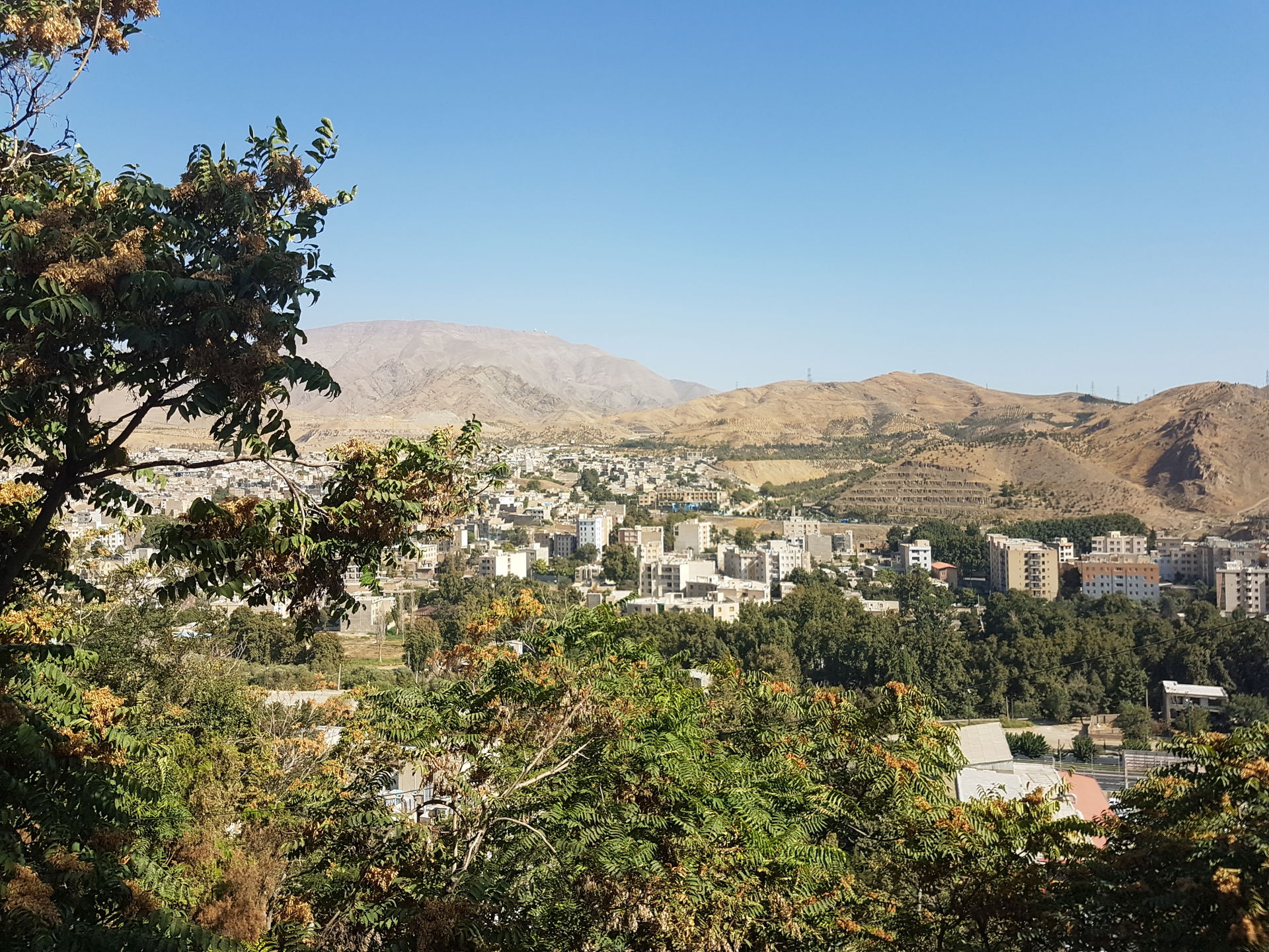 Karaj Sky