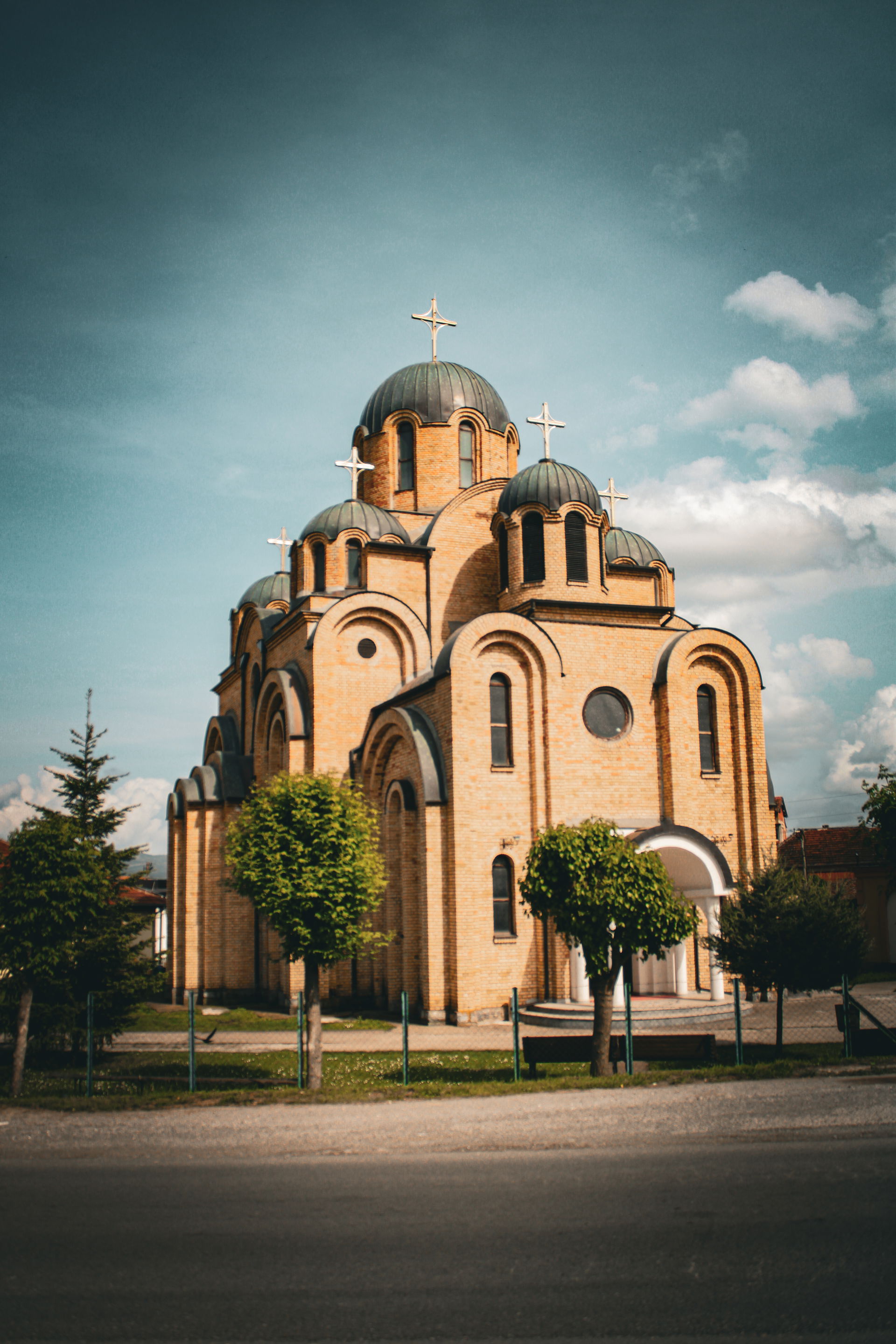 Kishë ortodokse serbe në Partesh
