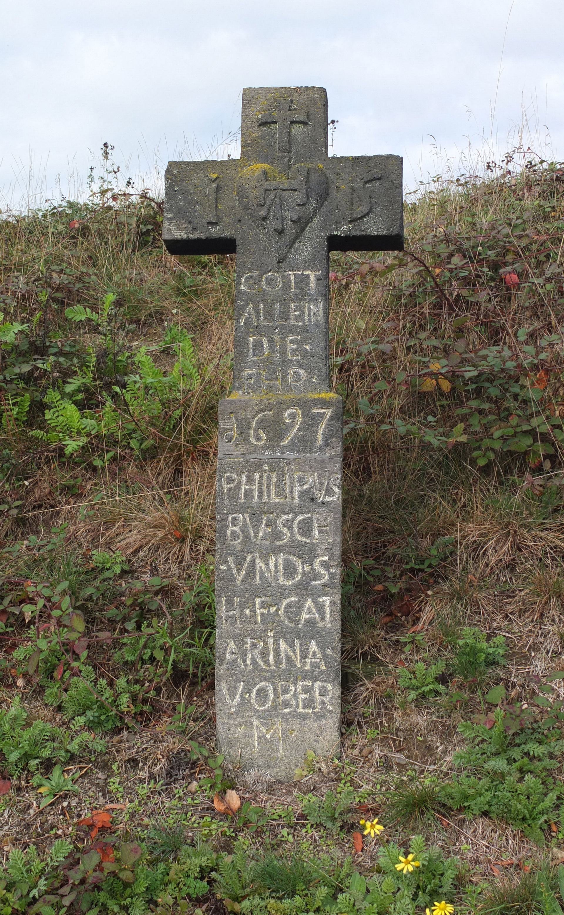 Wayside cross in Mendig (Germany), dated 1697