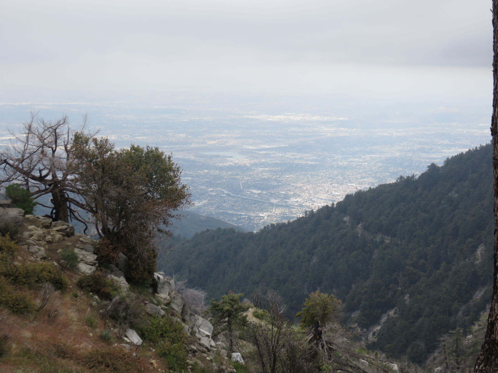 Monrovia, California viewed from Mount Wilson on a cloudy day i…