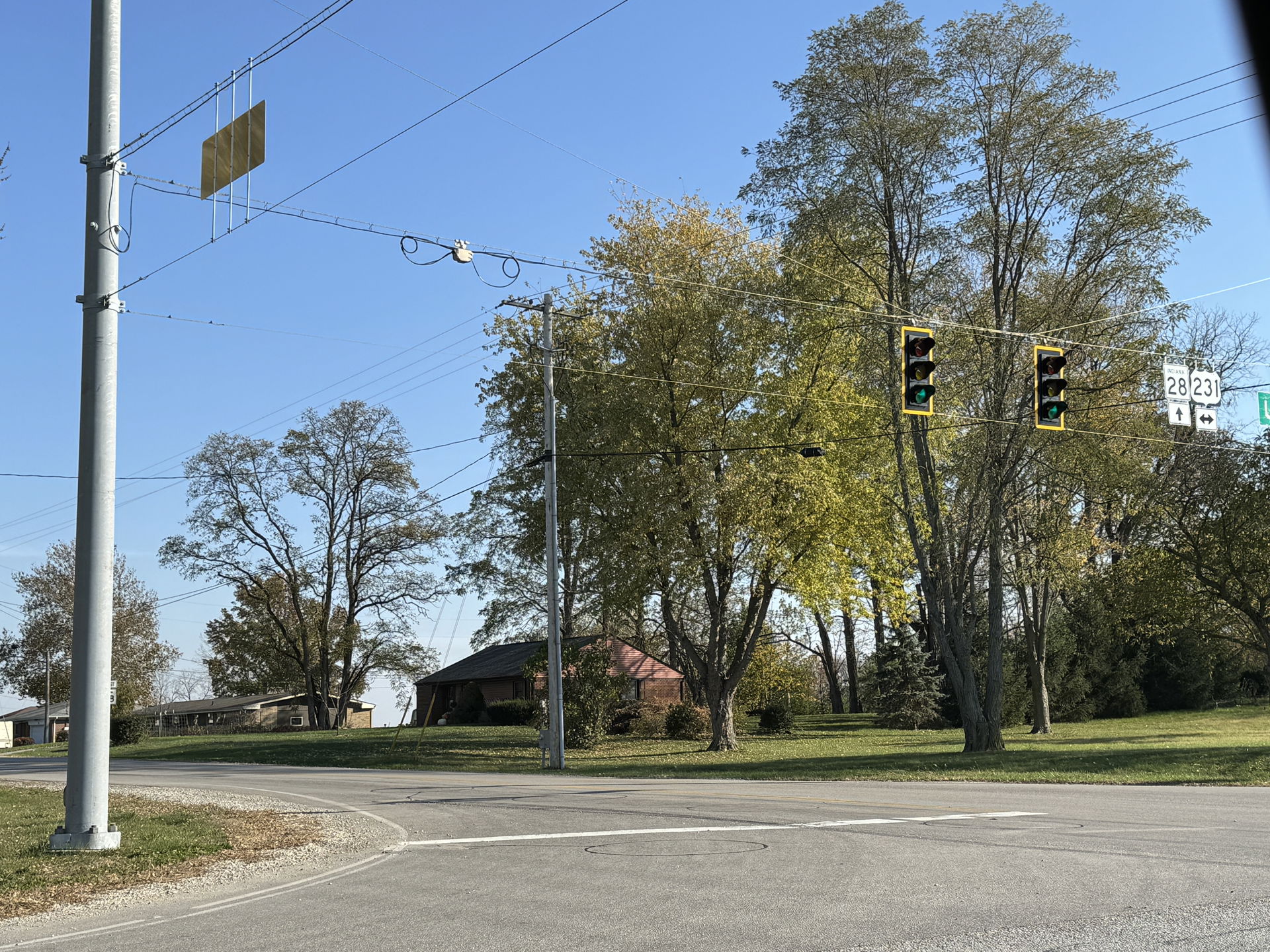 IN-28 at an intersection in Romney, Indiana