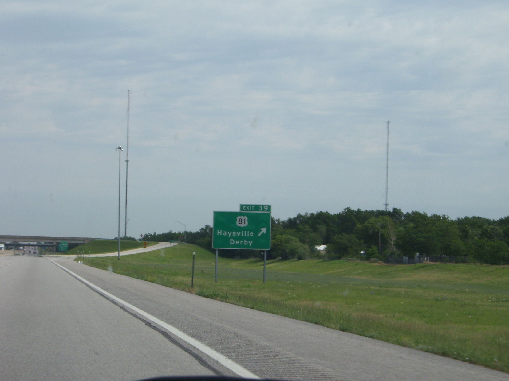 Exit 39 from the Kansas Turnpike. The sign says "U.S. 81, Haysv…