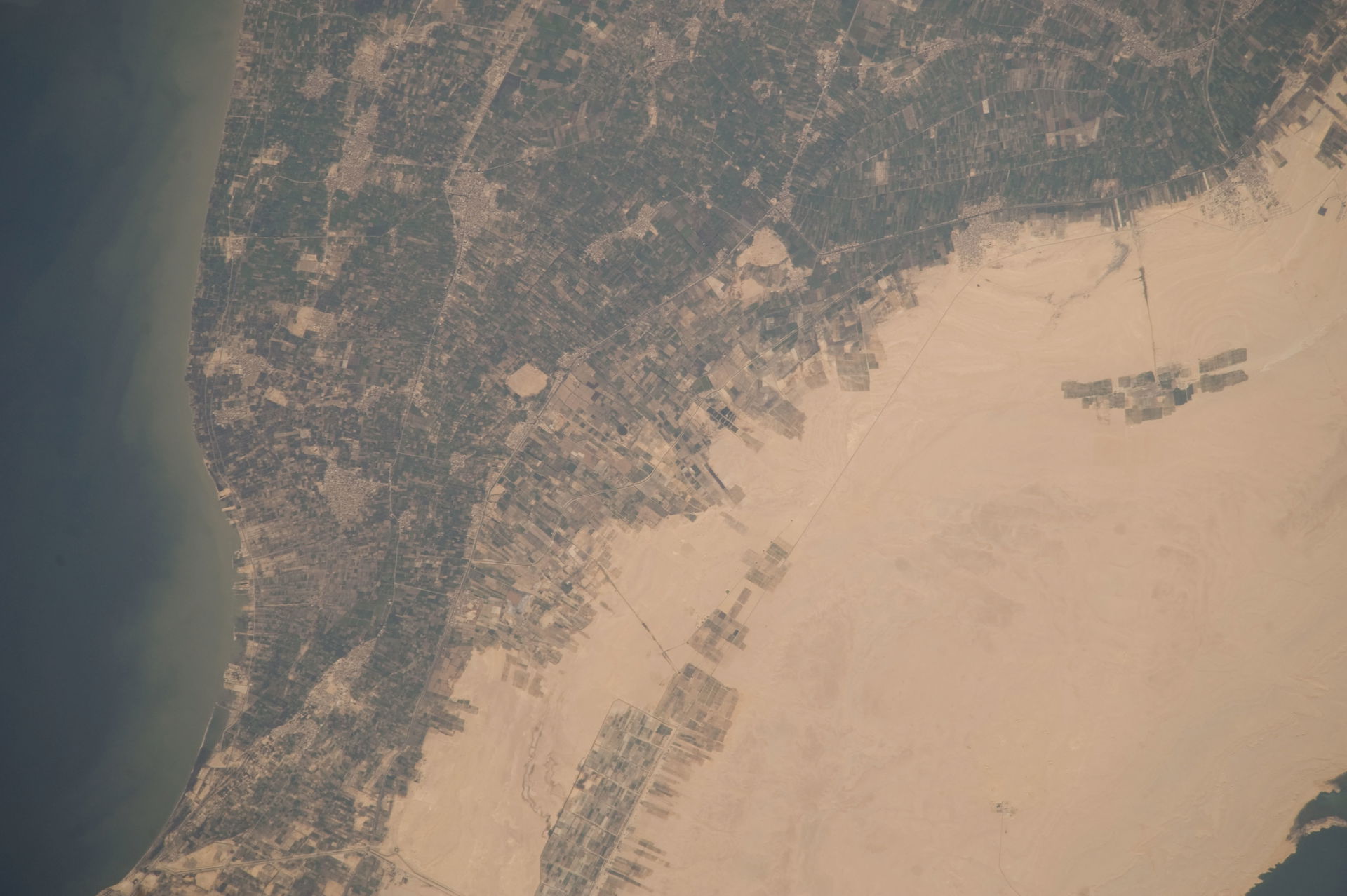 View of Egypt taken during ISS Expedition 20.