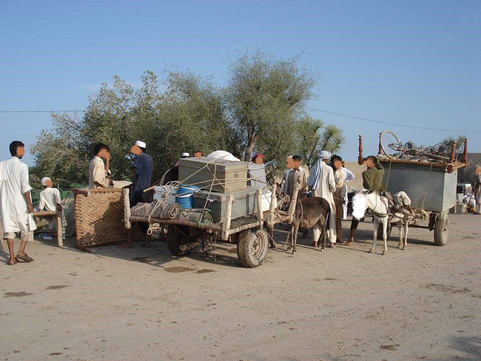 People, traditions, streets and bazars of Kulachi