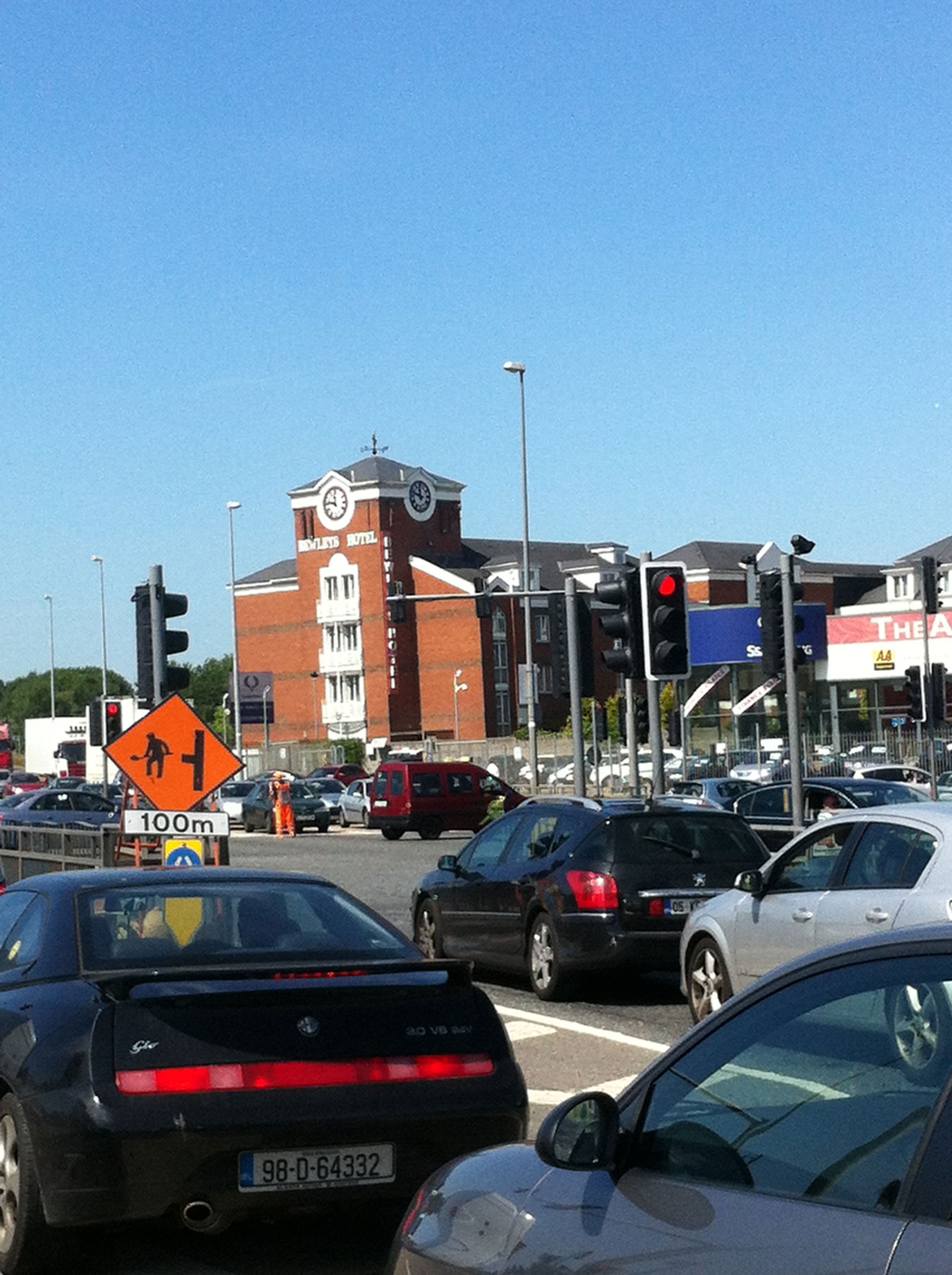 Bewley's Hotel from the N7