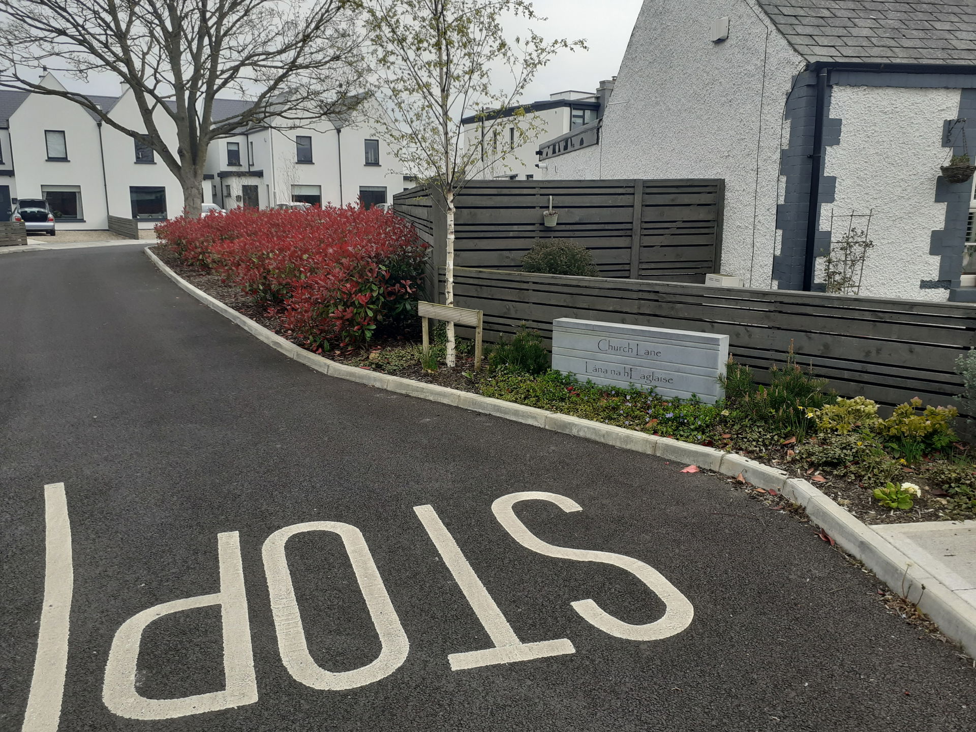 Lána hEaglaise, Sráidbhaile Bhaile Bhlainséir.