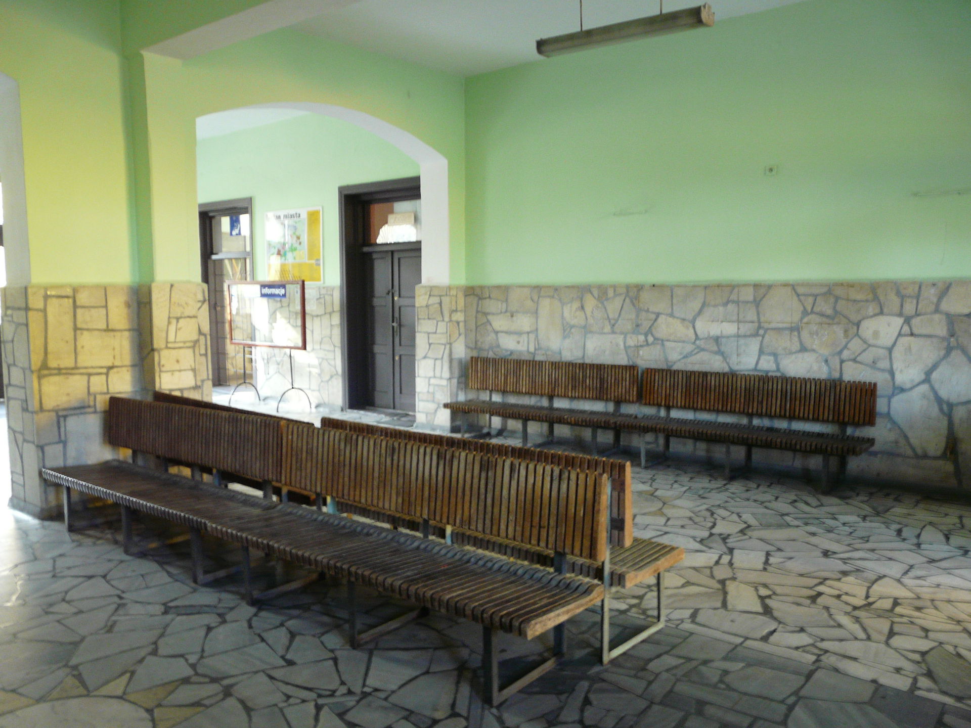 Prudnik railway station - interior
