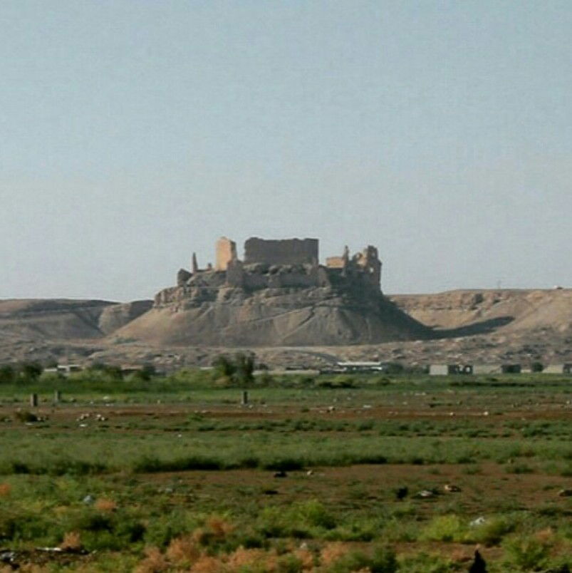 Castle Rahba from Mayadin City near Euphrates