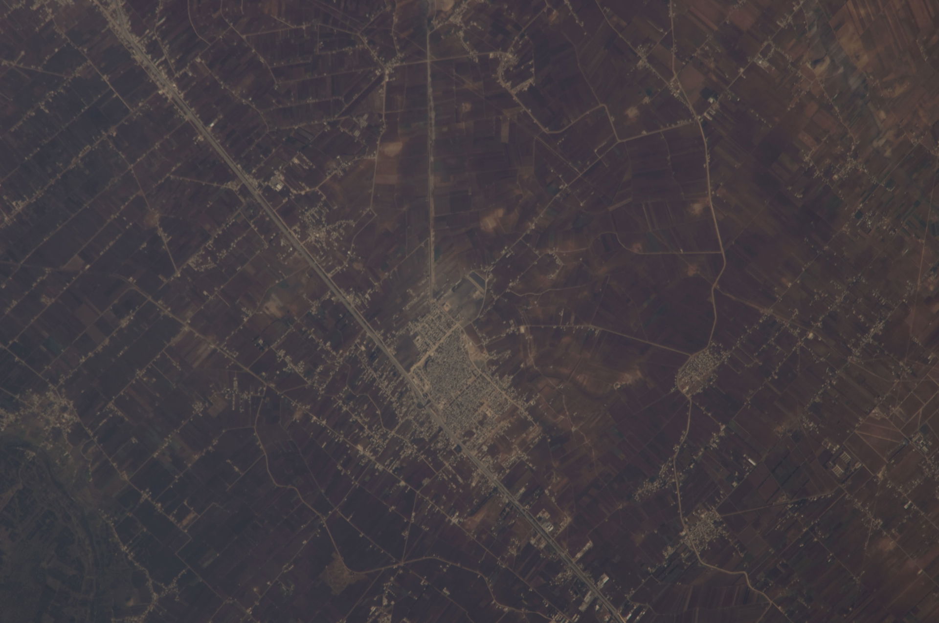 View of Syria taken during ISS Expedition 18.