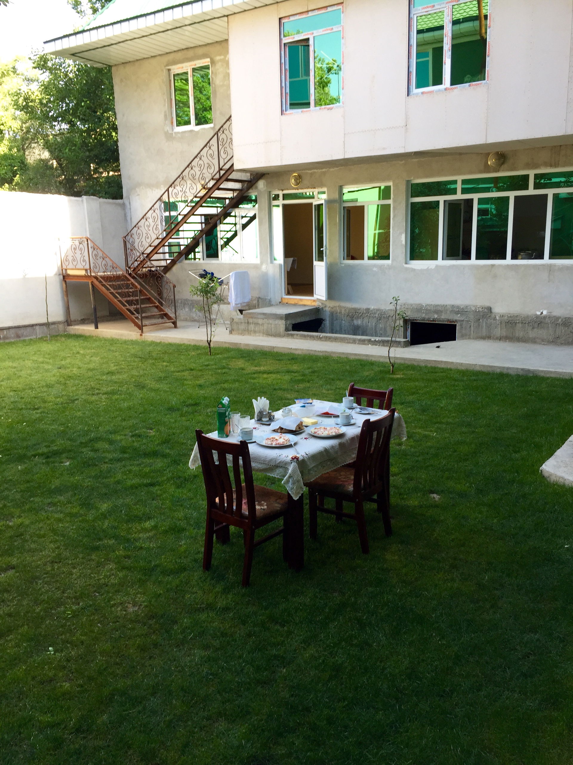 Buston,Tajikistan, Building
