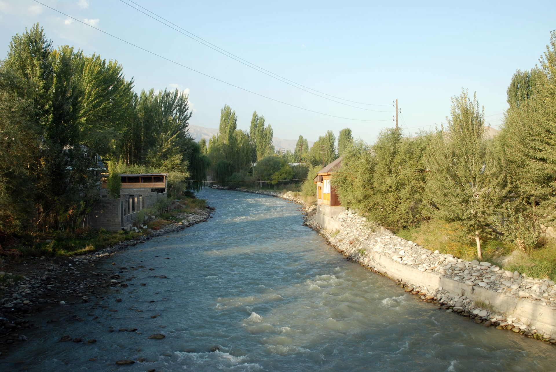 Isfara river in Chorku