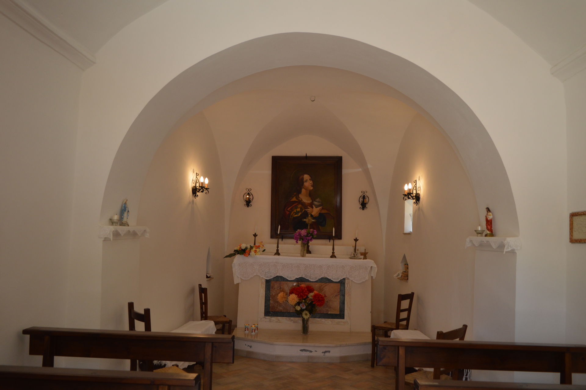 interno chiesa Maddalena, Vasto