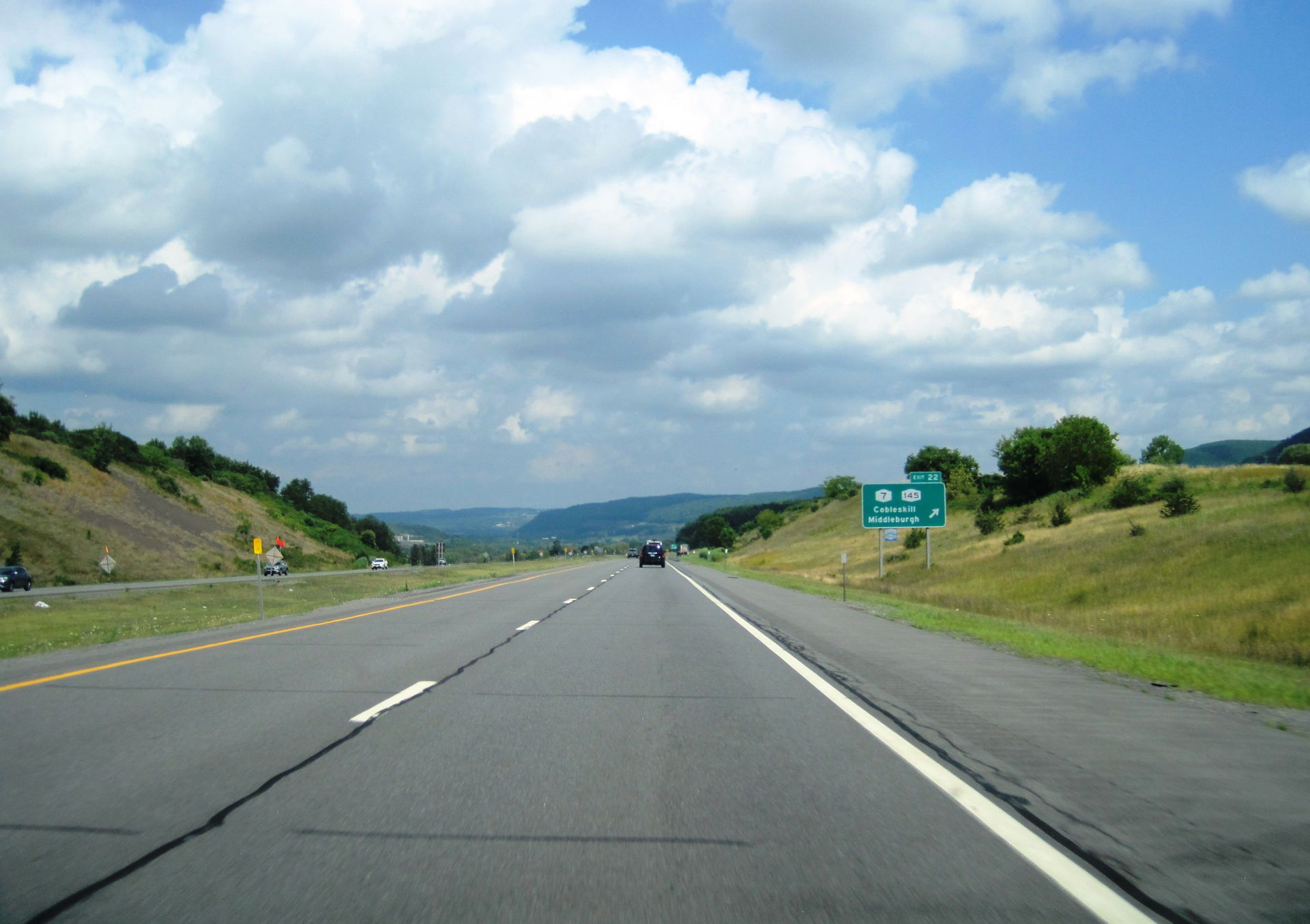 Photo of eastbound Interstate 88 at exit 22 in Cobleskill, New …