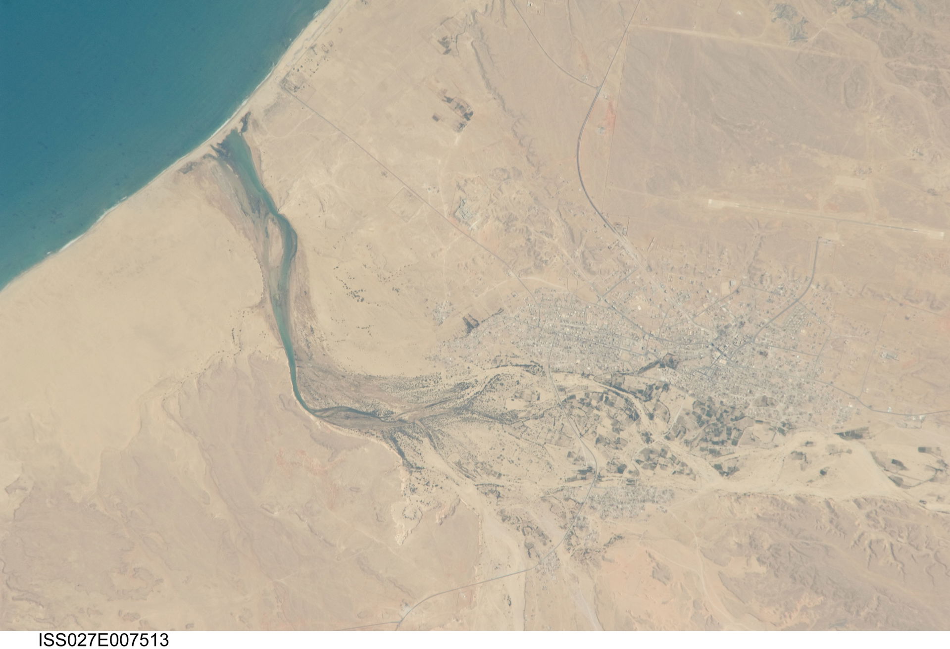 View of Yemen taken during ISS Expedition 27.