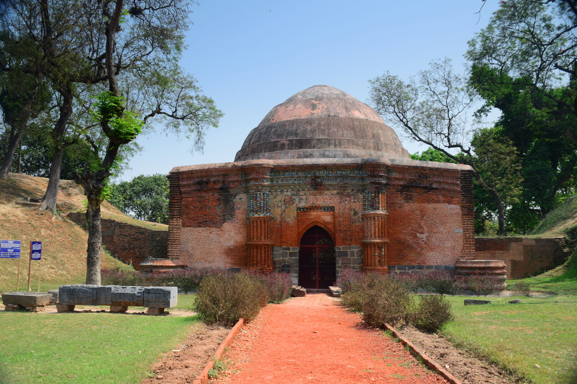 Gumti Gate was built in 1512 by Sultan Hussain Shah who was Su…