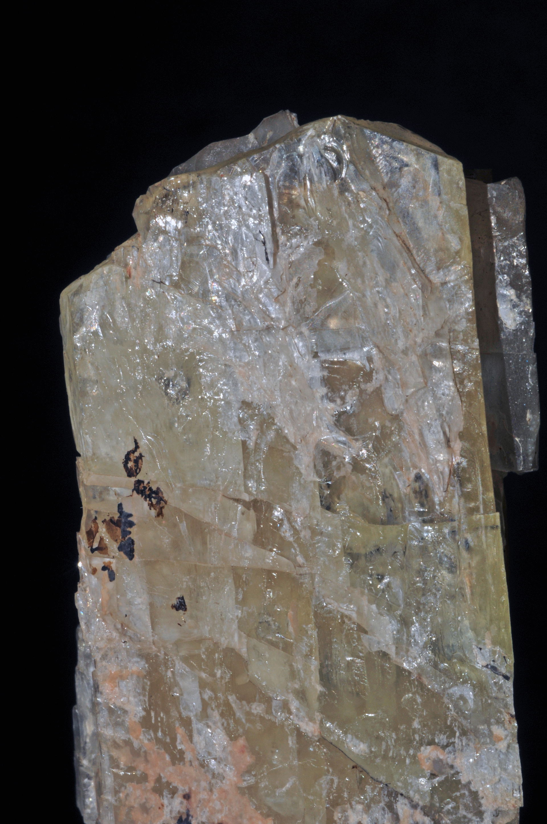 spodumene var. yellow spodumene : Sakavalana mine, Ambatovita, …