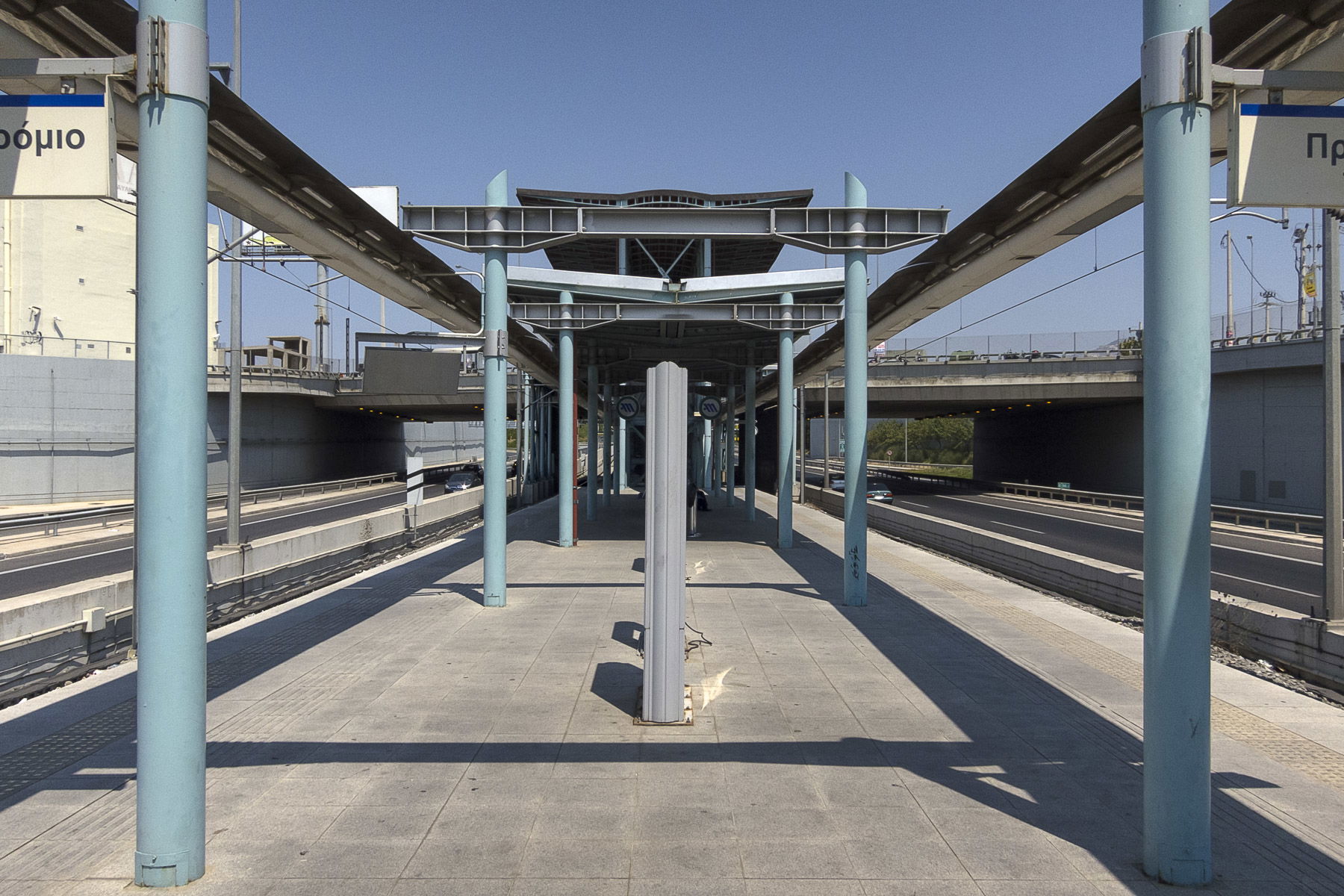 Pallini station (Athens Metro platforms), August 2012