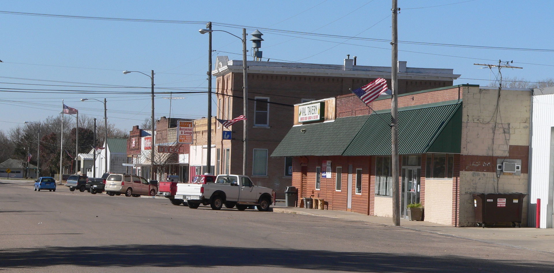 Valparaiso, Nebraska: north side of 2nd Street, looking northwe…