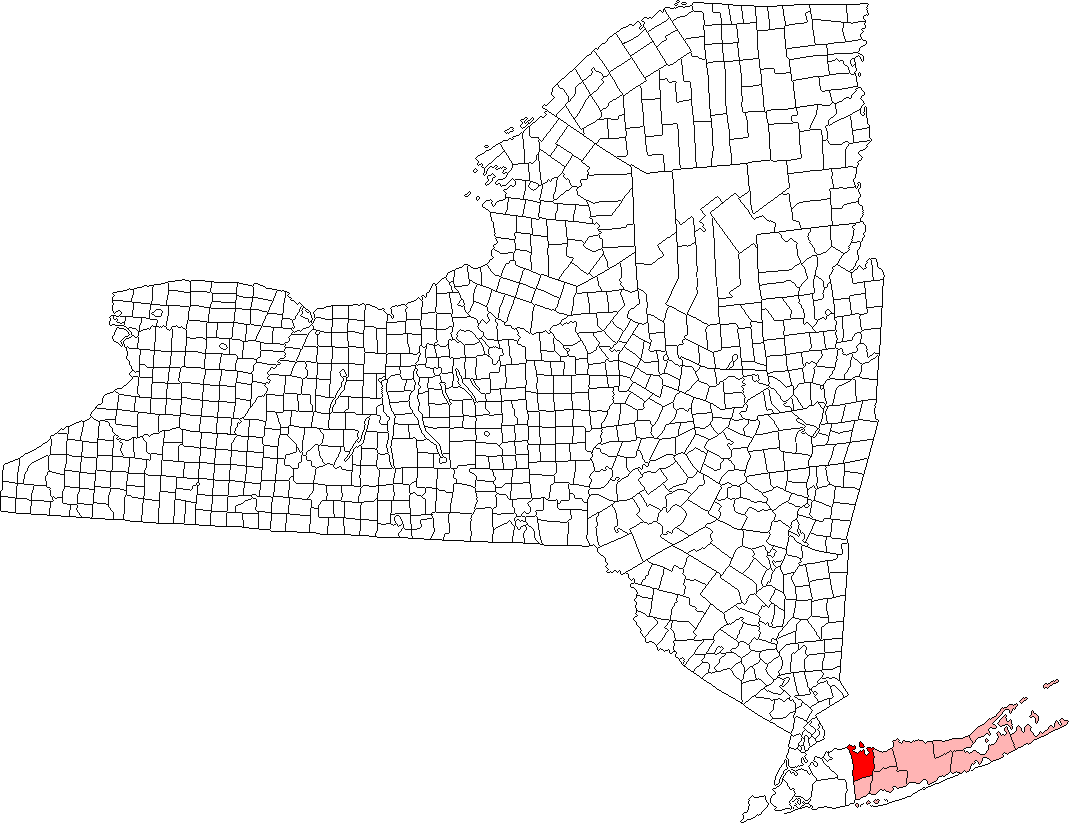 Location of Huntington in Suffolk County, New York.