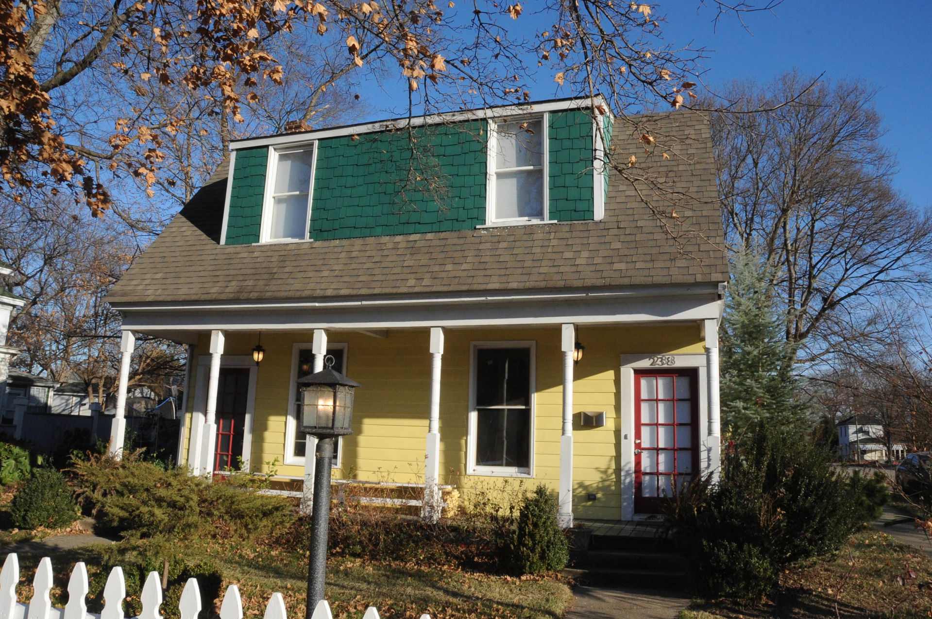 TURTLEBACK HOUSE BUILT IN 1894 – ARCHITECT WAS STANFORD WHITE. …