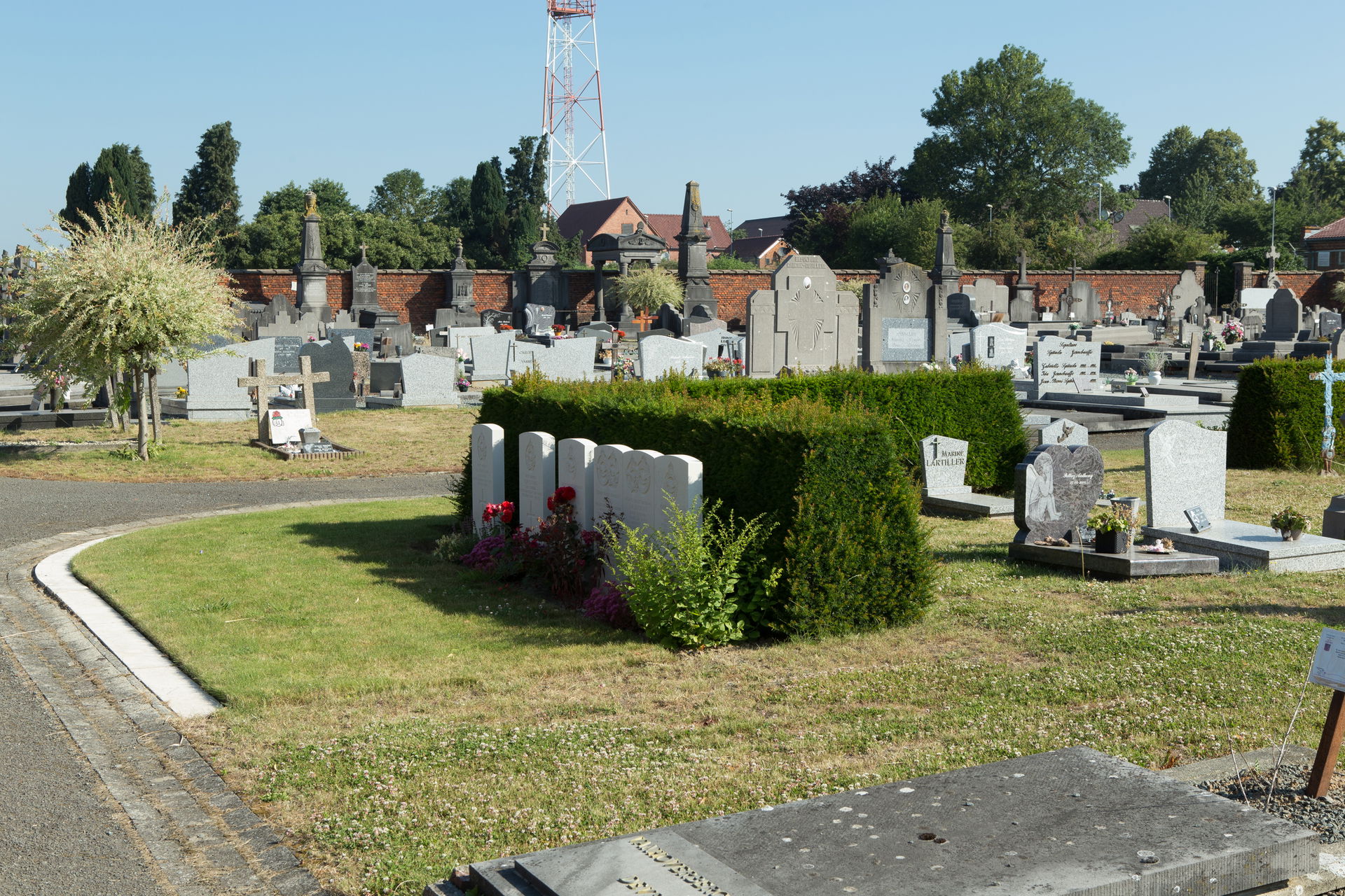 Chievres Communal Cemetery