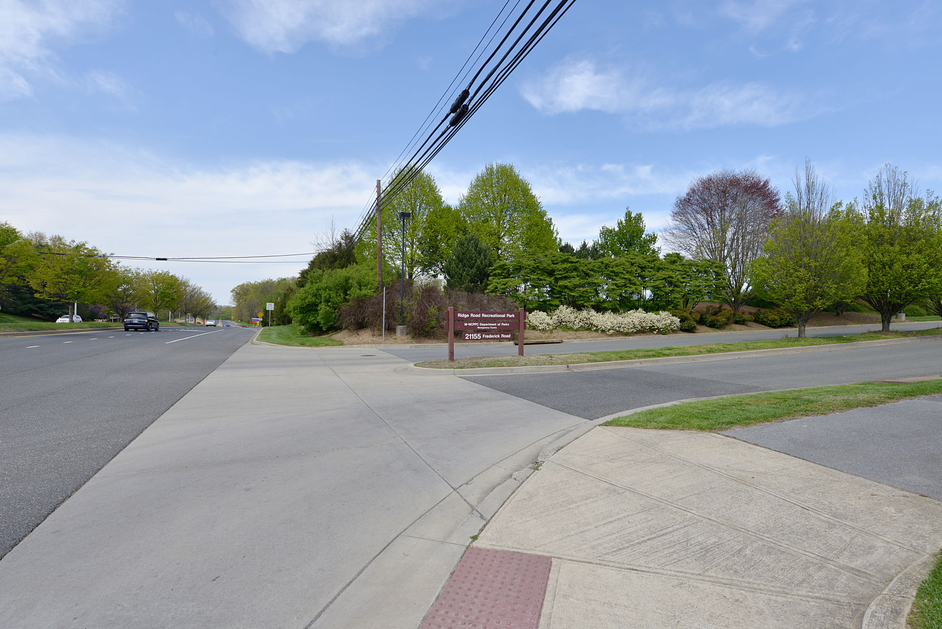 The entrance to Ridge Road Recreational Park with Frederick Roa…