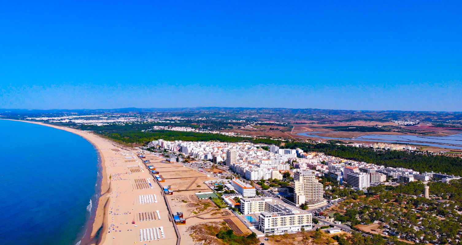 Monte Gordo aerial view towards West (Algarve, Portugal)